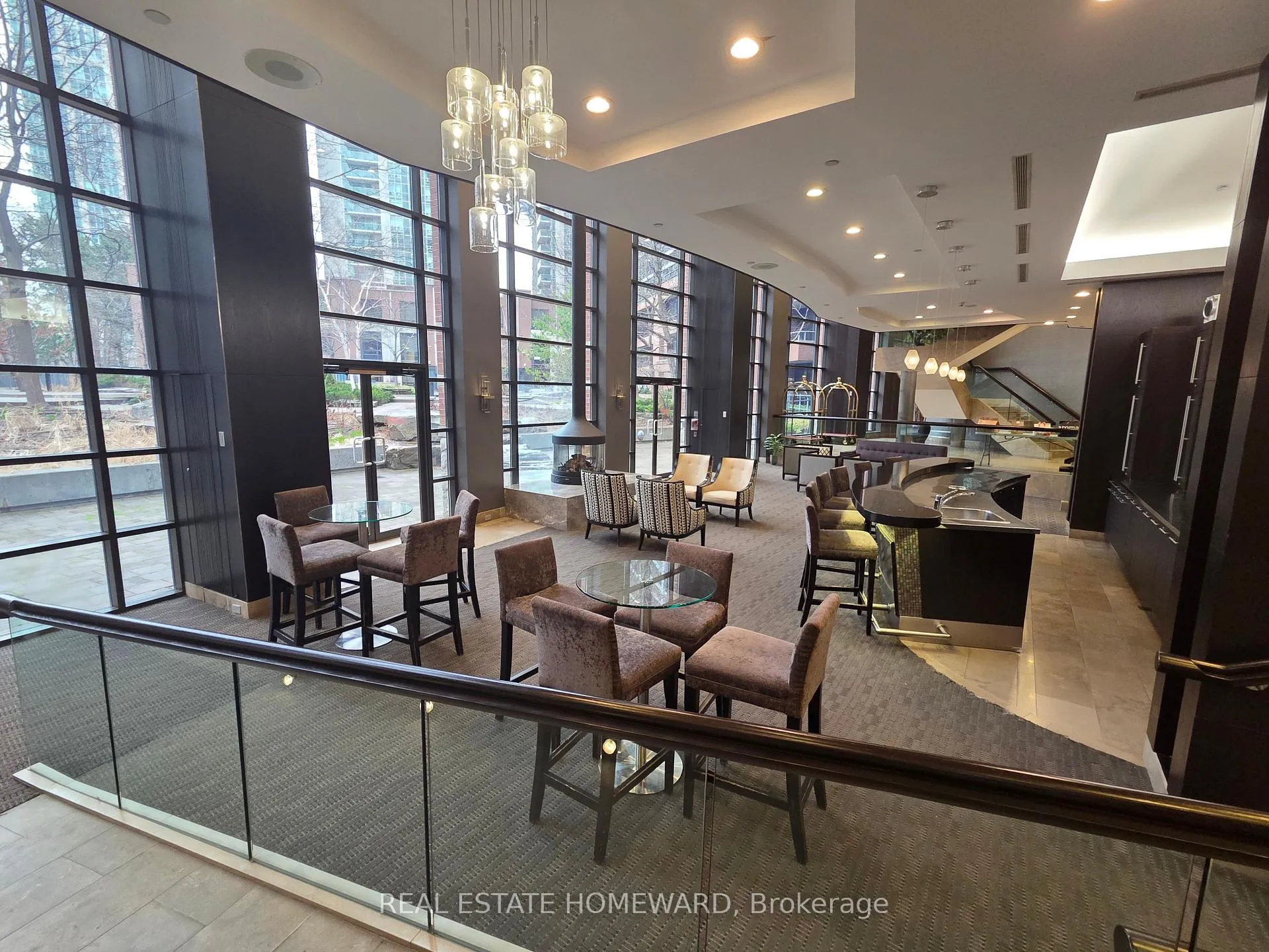 Photo 24 of Unit 402, 23 Sheppard Avenue E, North York, Willowdale East — HOMEH