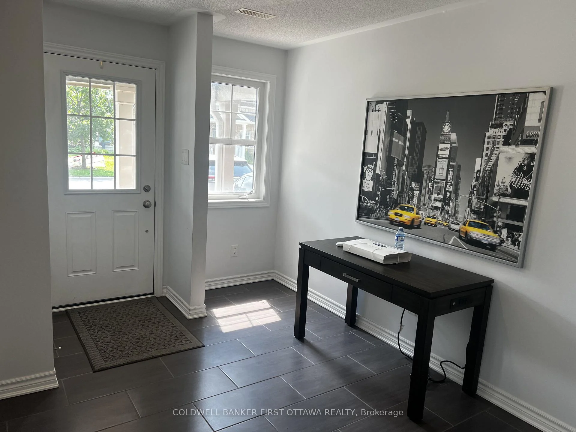 Photo 4 of 793 Mayfly Crescent, Ottawa, Barrhaven - Half Moon Bay — HOMEH