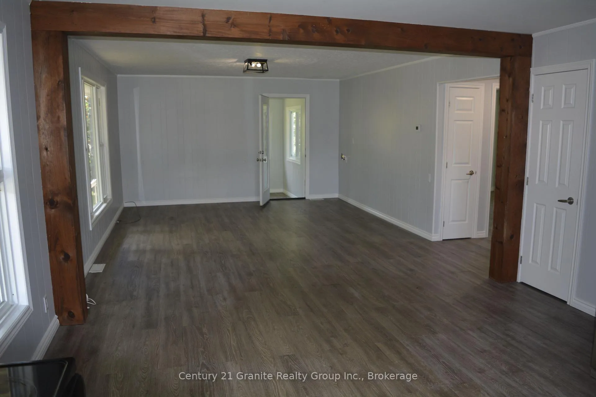 Photo 18 of 671 Hastings Street N, Bancroft, Bancroft Ward — HOMEH