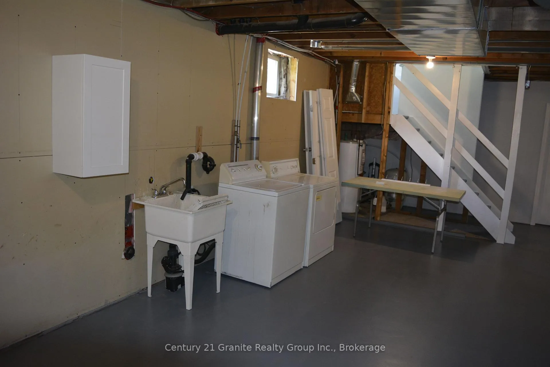 Photo 25 of 671 Hastings Street N, Bancroft, Bancroft Ward — HOMEH