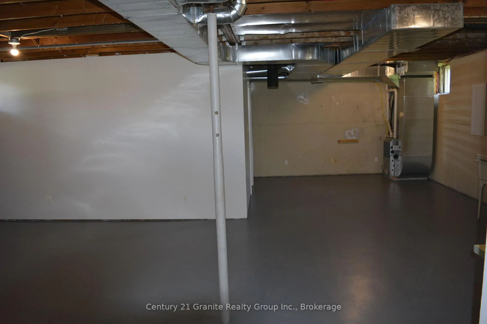 Photo 30 of 671 Hastings Street N, Bancroft, Bancroft Ward — HOMEH