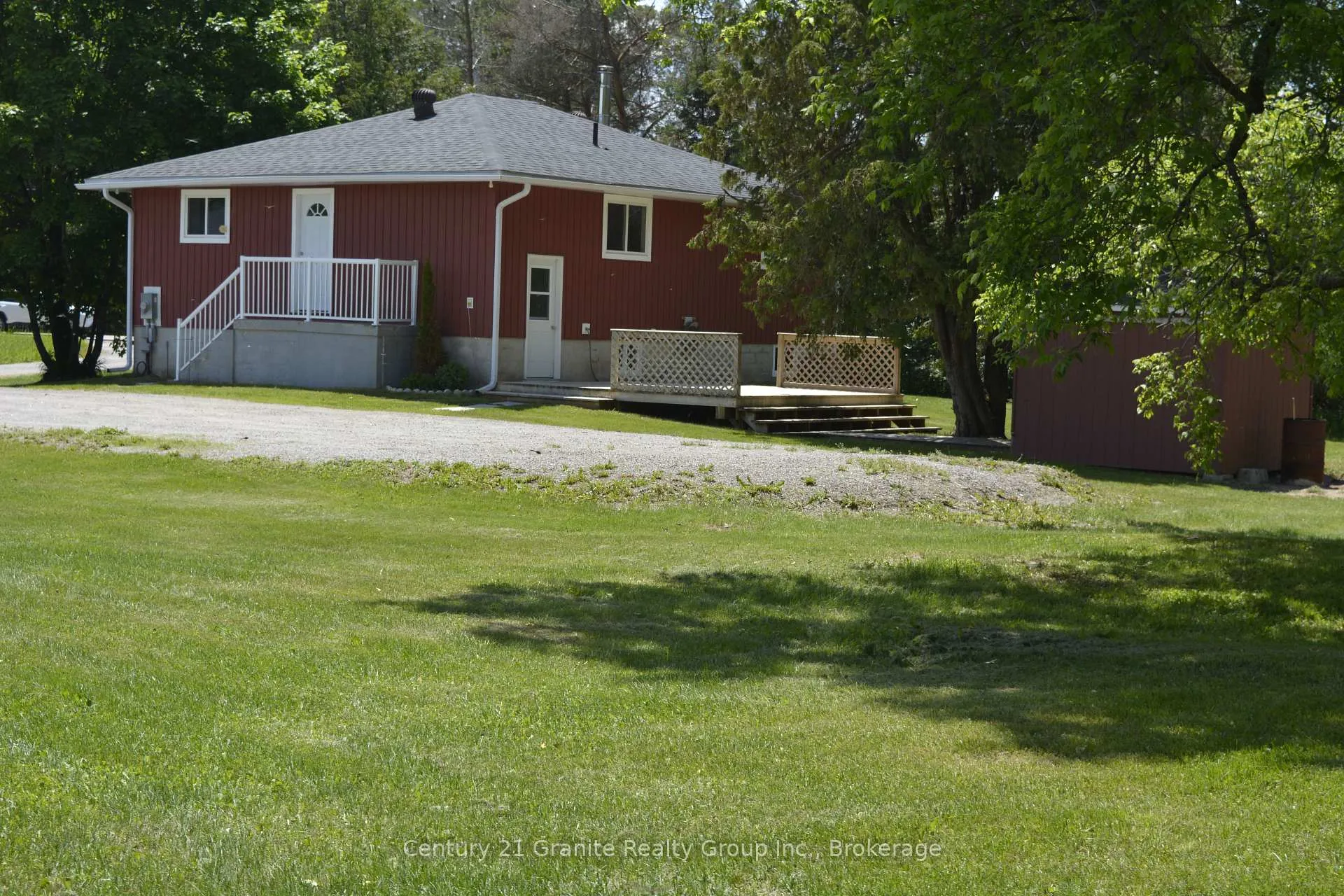 Photo 41 of 671 Hastings Street N, Bancroft, Bancroft Ward — HOMEH