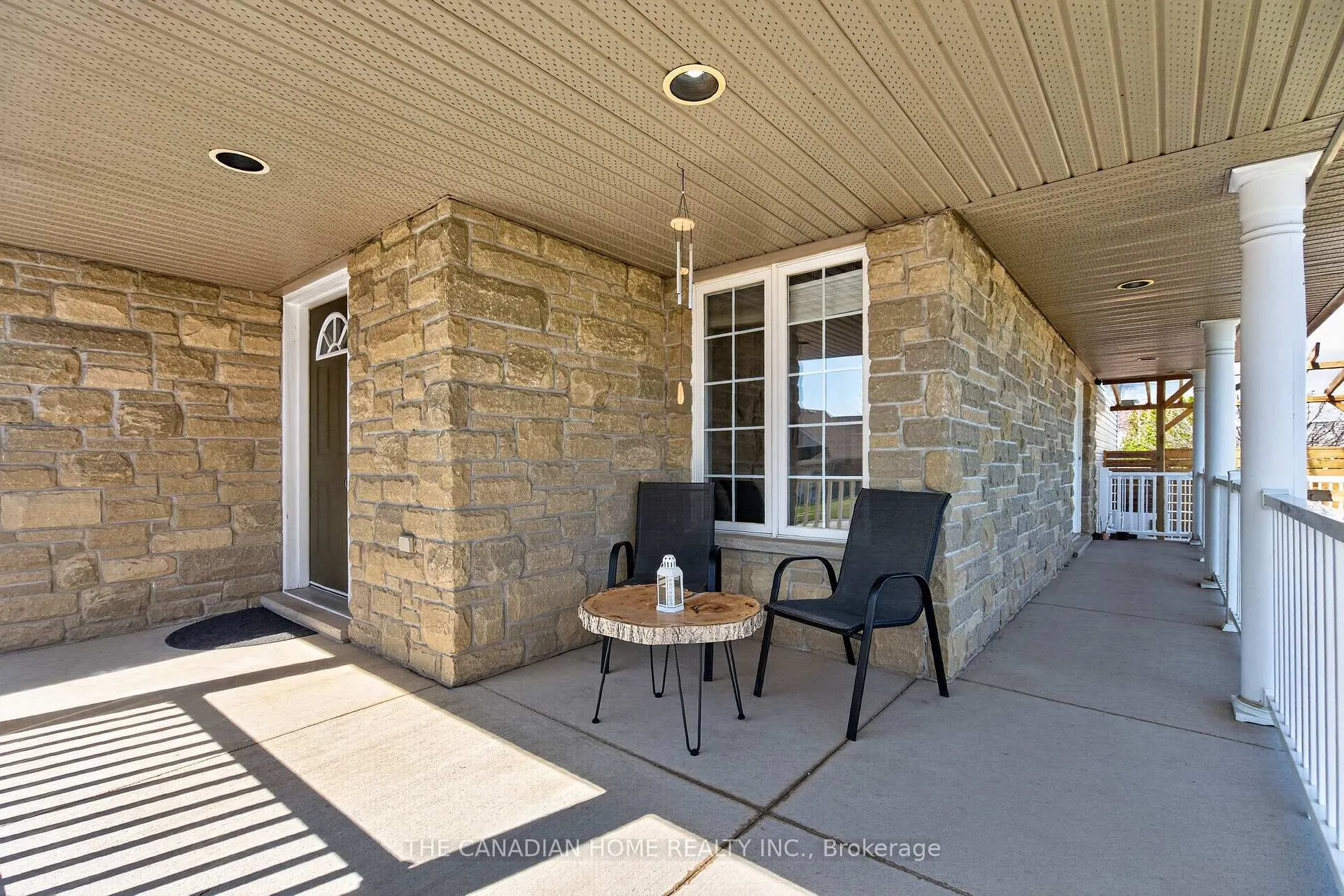 Photo 14 of 339 Kerwood Drive, Cambridge — HOMEH