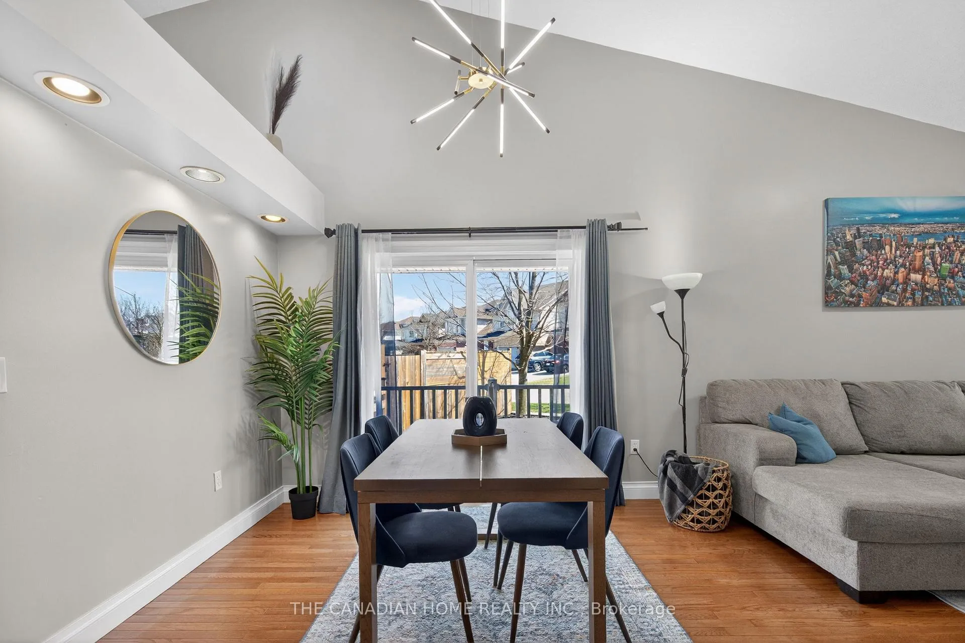 Photo 19 of 339 Kerwood Drive, Cambridge — HOMEH