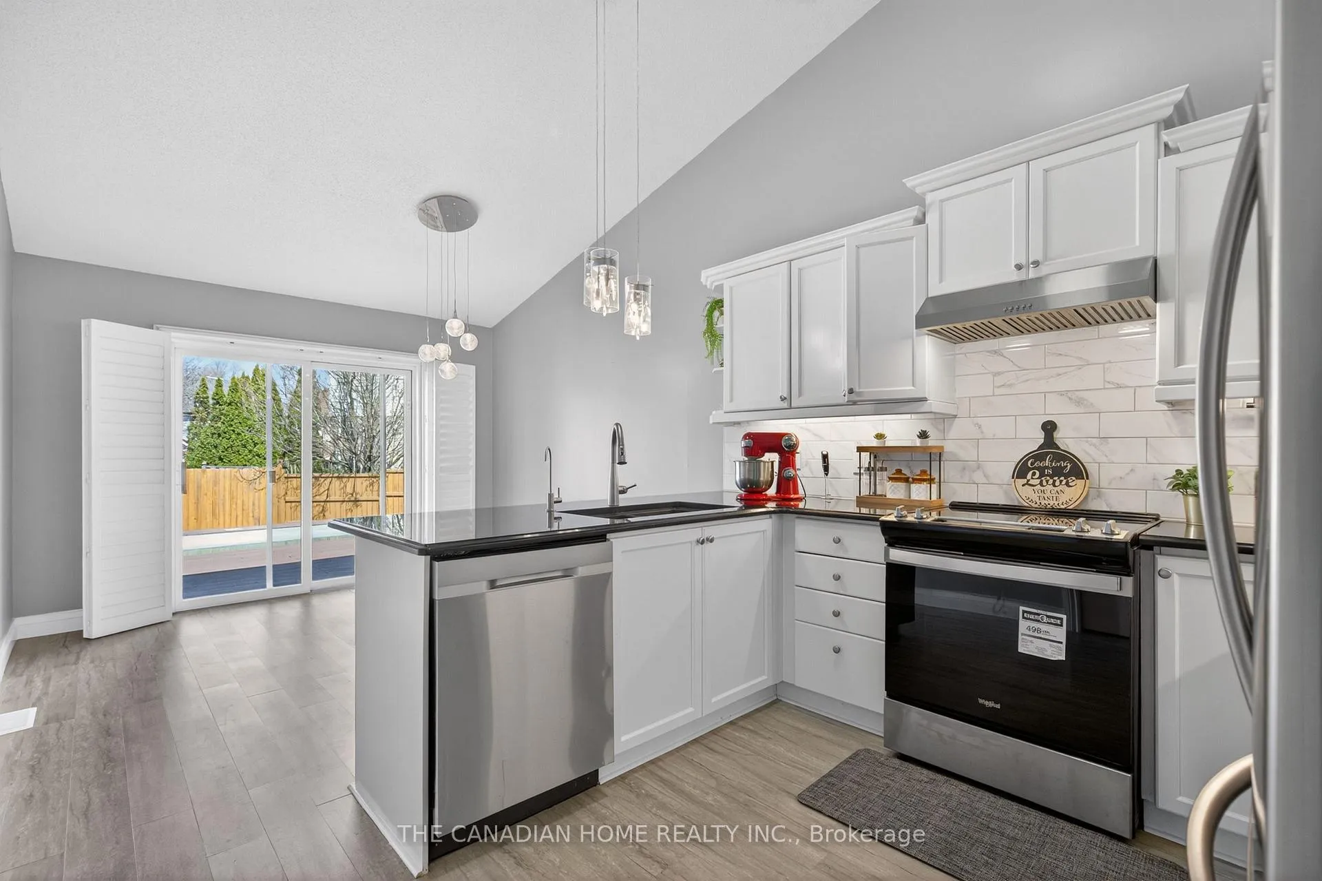 Photo 21 of 339 Kerwood Drive, Cambridge — HOMEH
