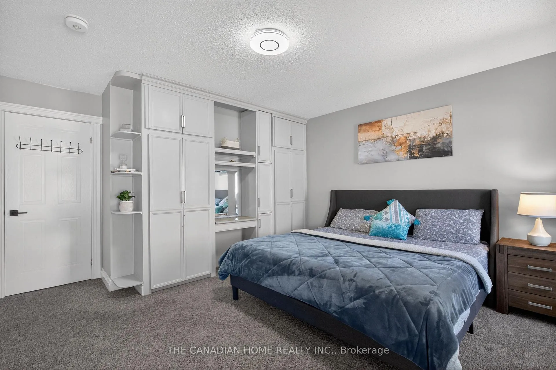 Photo 25 of 339 Kerwood Drive, Cambridge — HOMEH