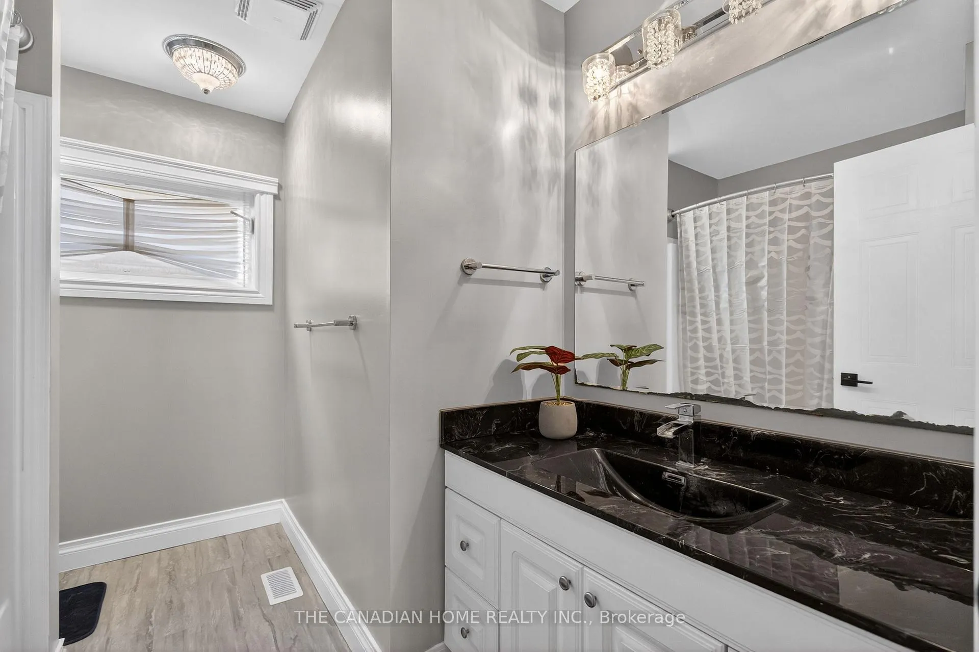 Photo 32 of 339 Kerwood Drive, Cambridge — HOMEH