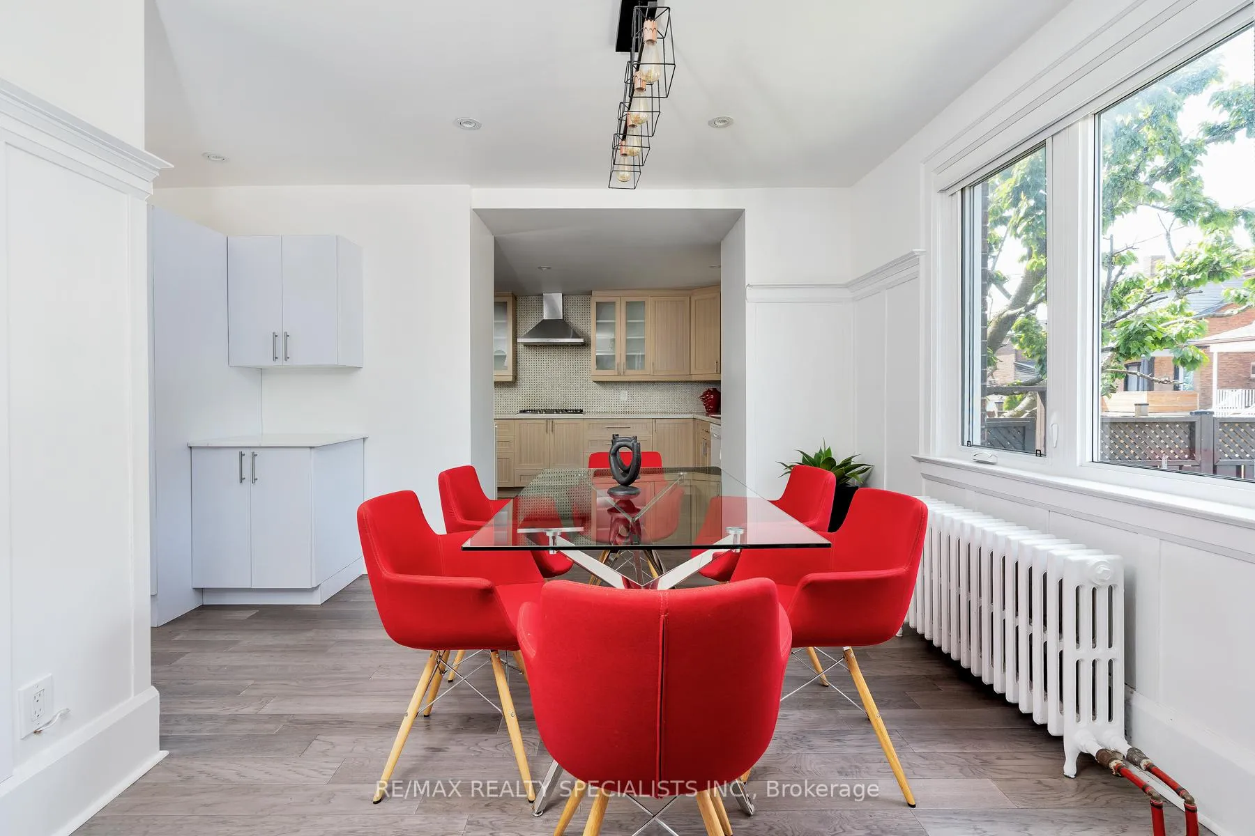 Photo 12 of 290 Westmount Avenue, Toronto, Oakwood Village — HOMEH