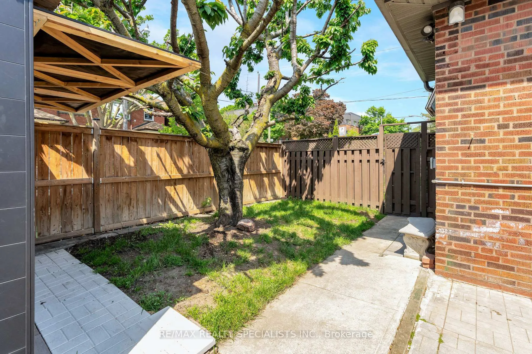 Photo 49 of 290 Westmount Avenue, Toronto, Oakwood Village — HOMEH