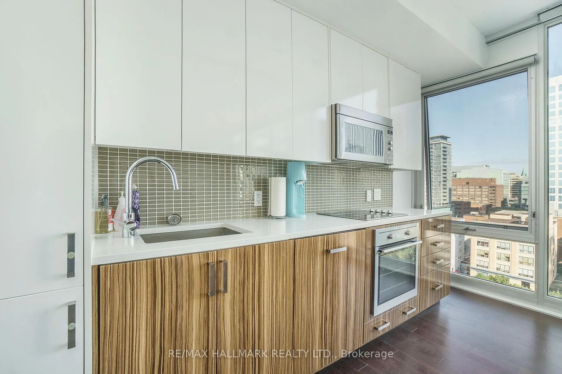 Photo 6 of Unit 1113, 300 Lisgar Street, Ottawa, Ottawa Centre — HOMEH