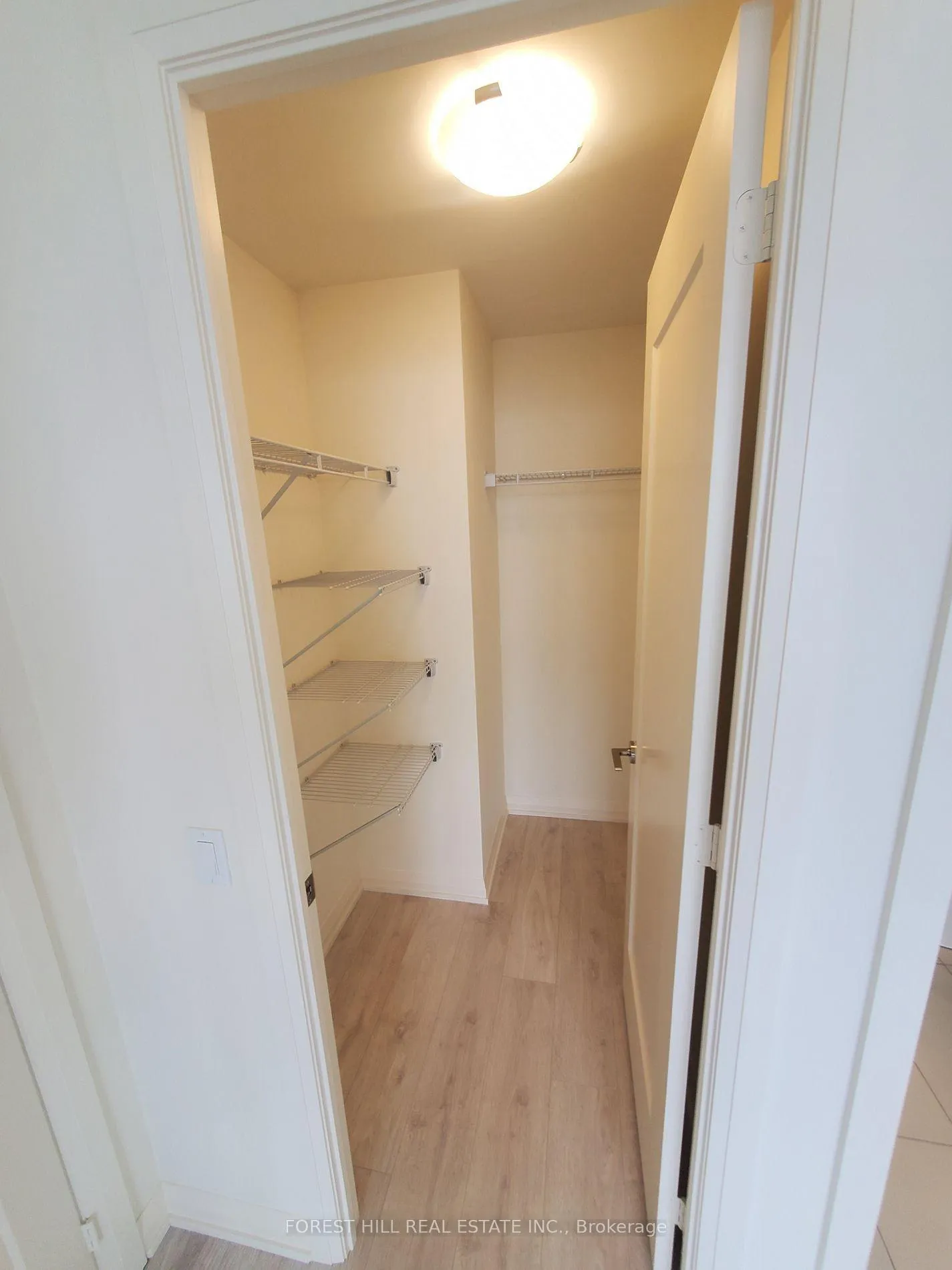 Photo 4 of Unit 2522, 8960 Jane Street, Vaughan, Vellore Village — HOMEH
