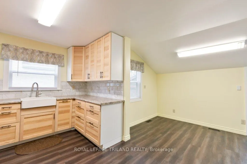 Photo 9 of 21 Mariam Street, St. Thomas — HOMEH