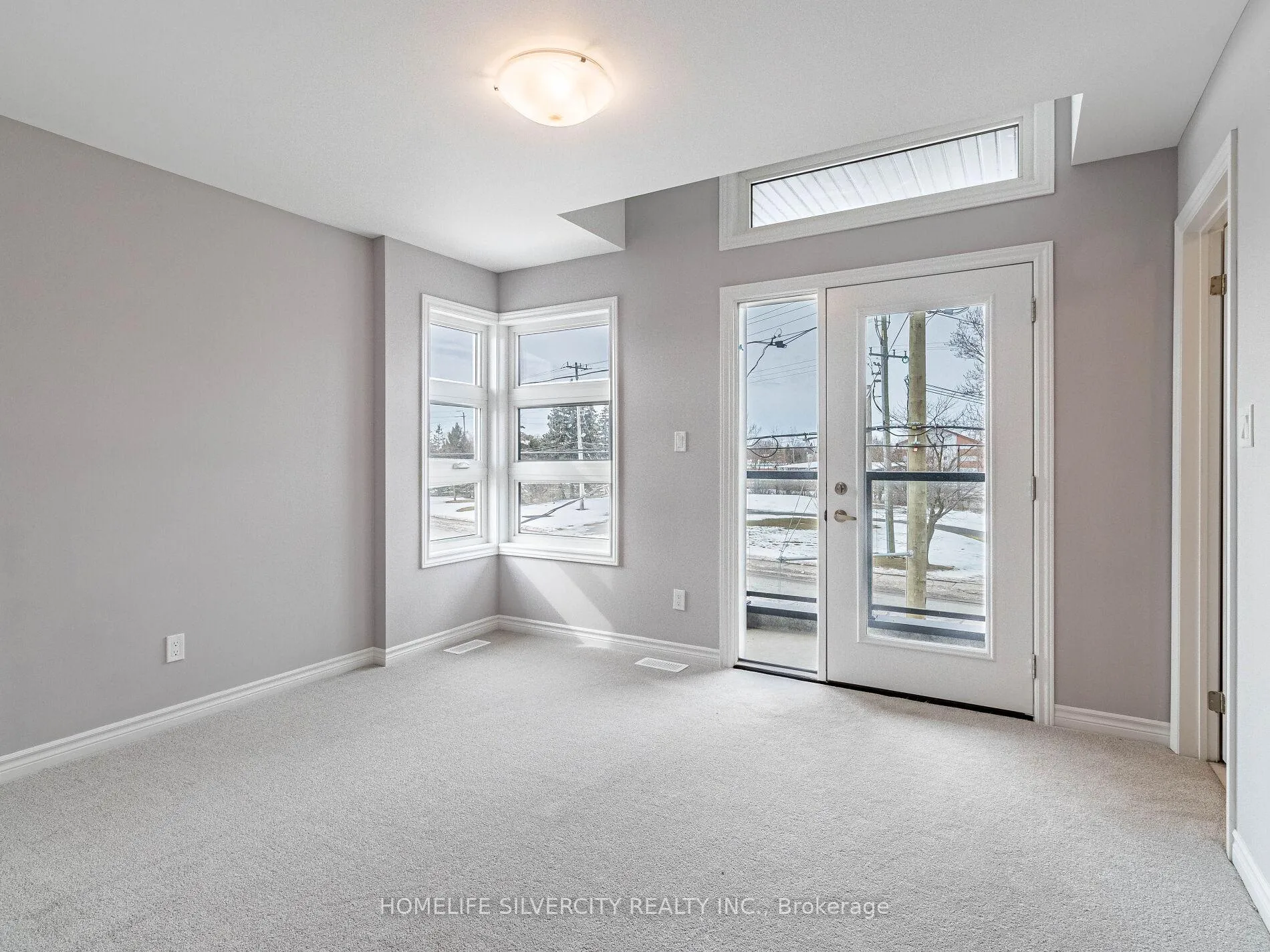 Photo 25 of 215 Southworth Street N, Welland, Lincoln/Crowland — HOMEH