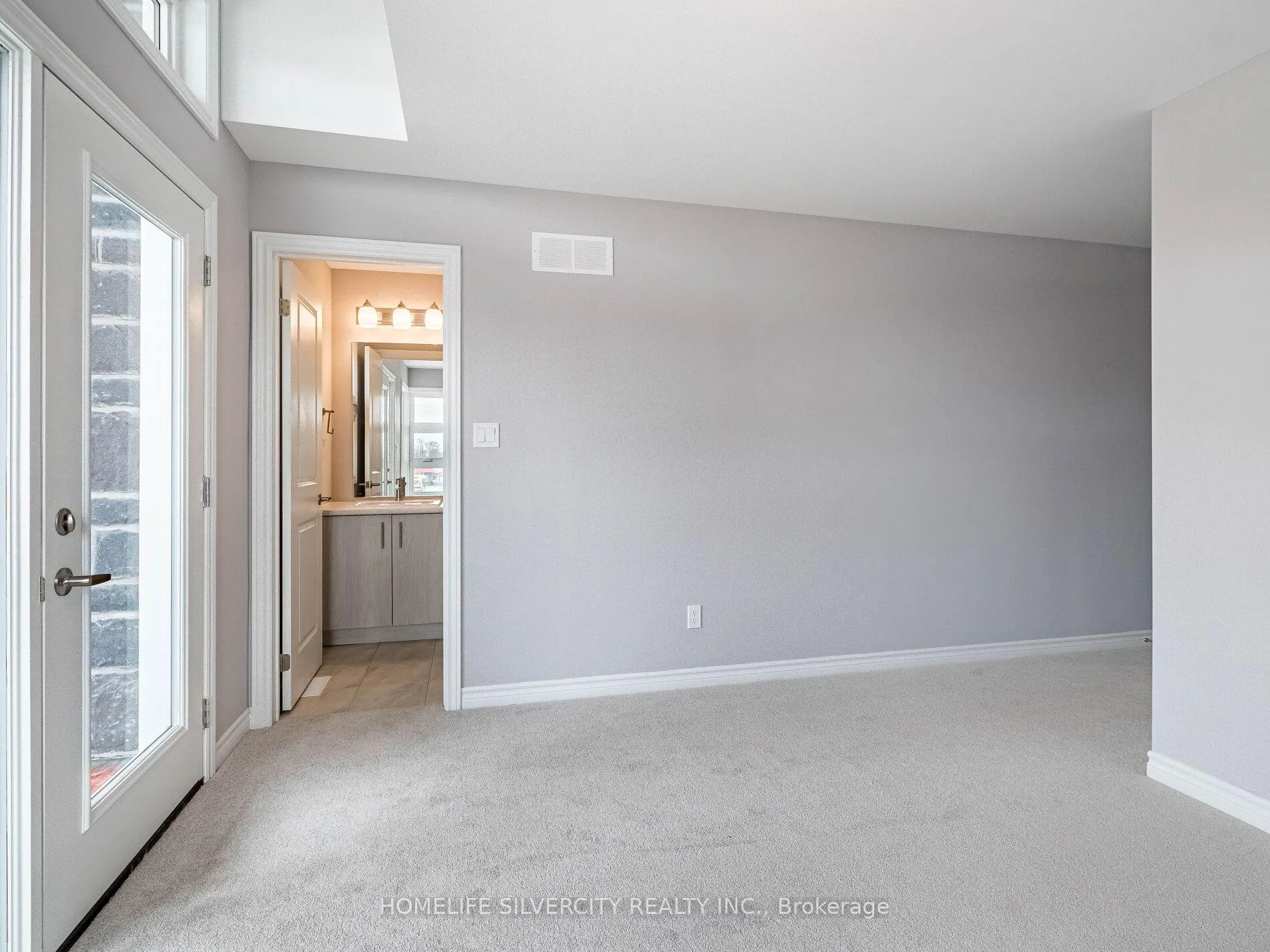 Photo 26 of 215 Southworth Street N, Welland, Lincoln/Crowland — HOMEH