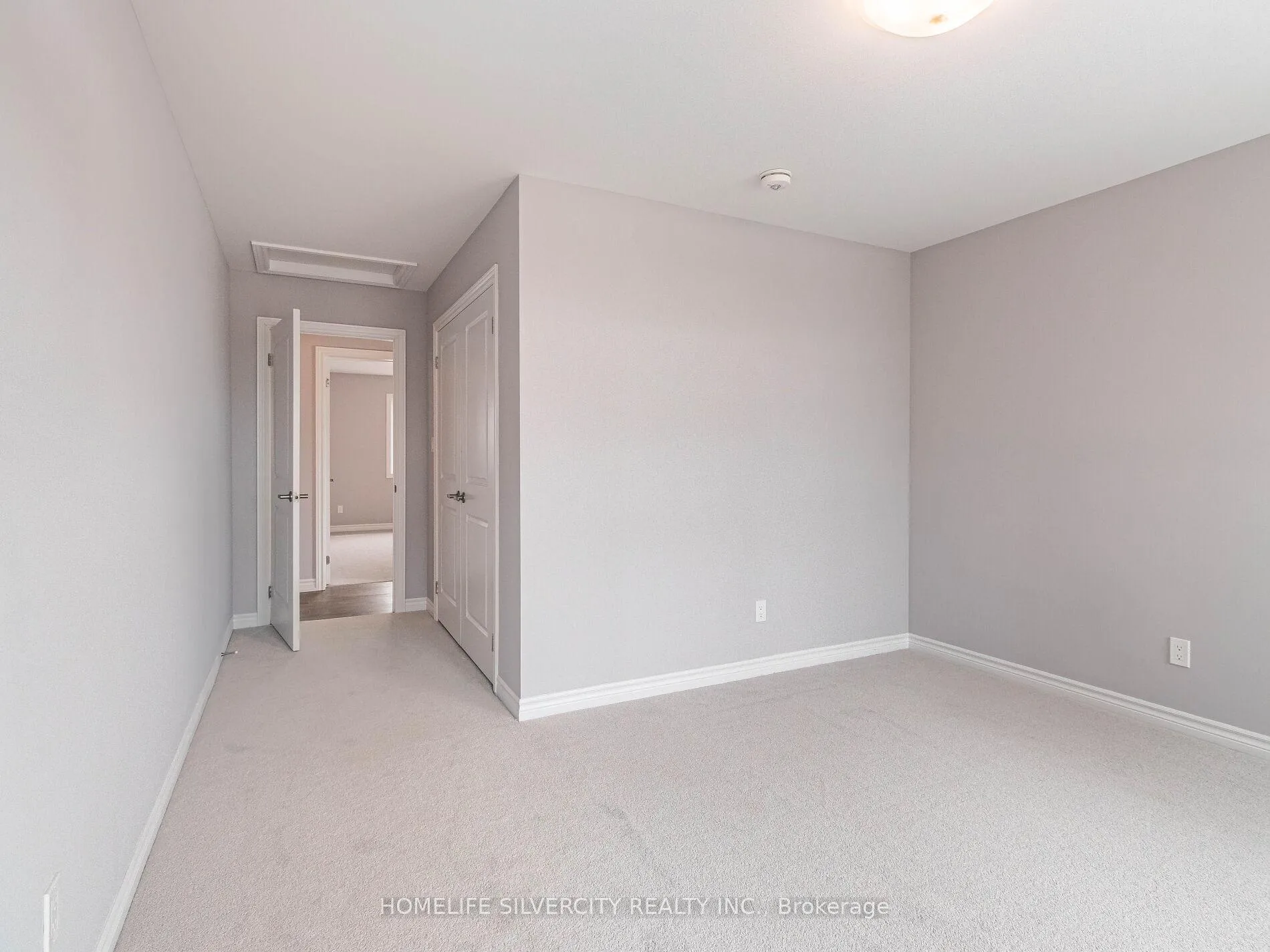 Photo 32 of 215 Southworth Street N, Welland, Lincoln/Crowland — HOMEH