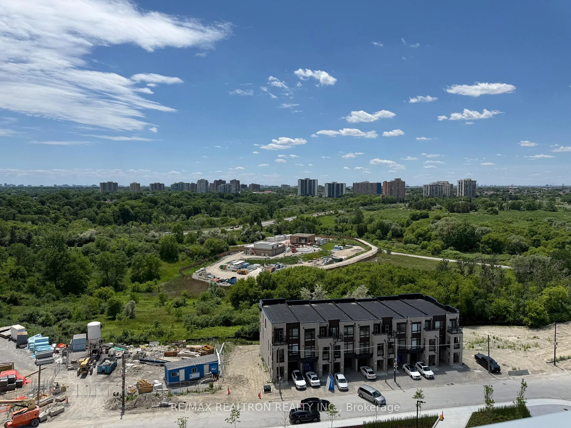 Photo 18 of Unit 1105, 10 Flavelle Trail, Vaughan, Steeles West Industrial — HOMEH