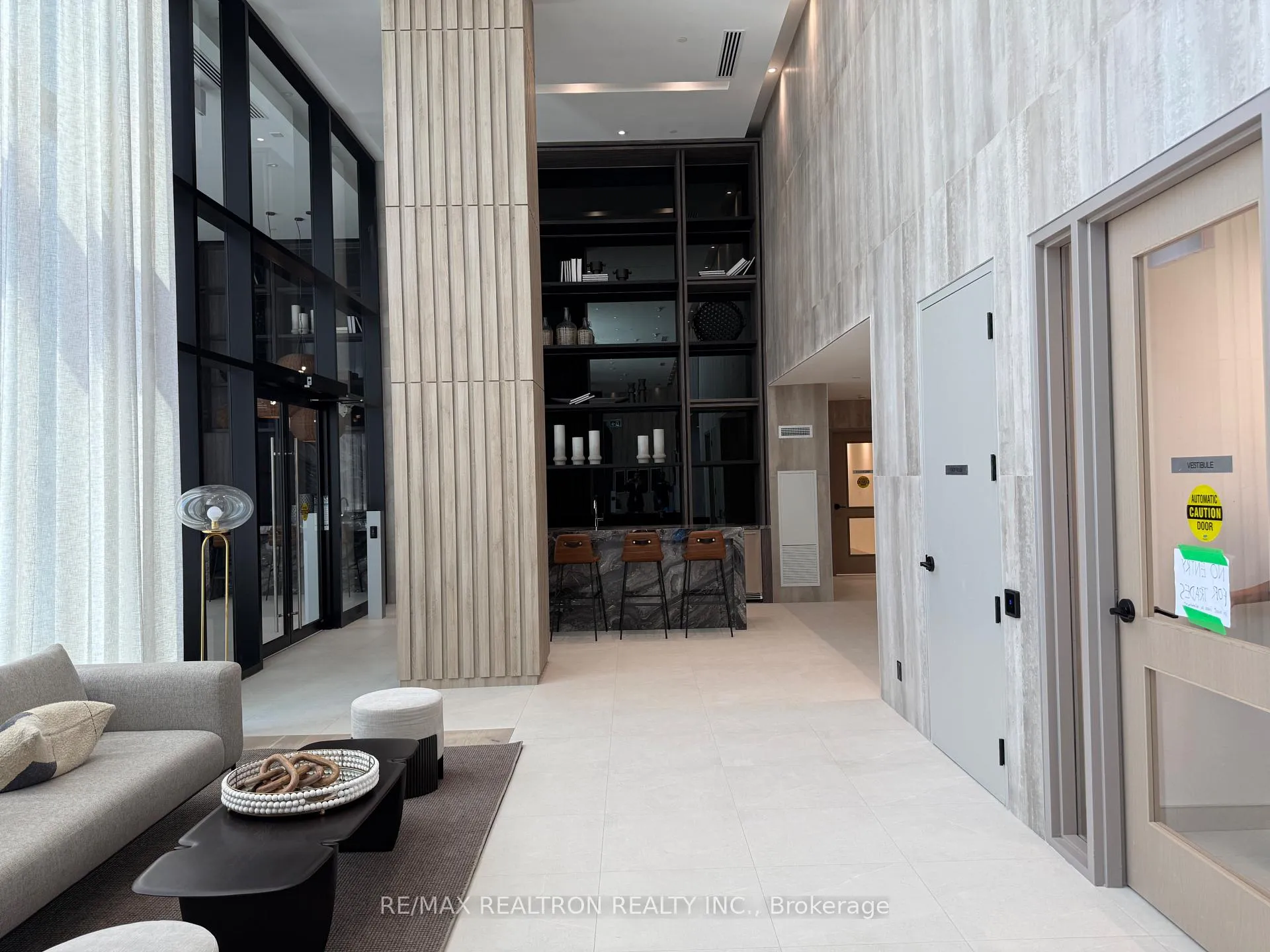 Photo 21 of Unit 1105, 10 Flavelle Trail, Vaughan, Steeles West Industrial — HOMEH