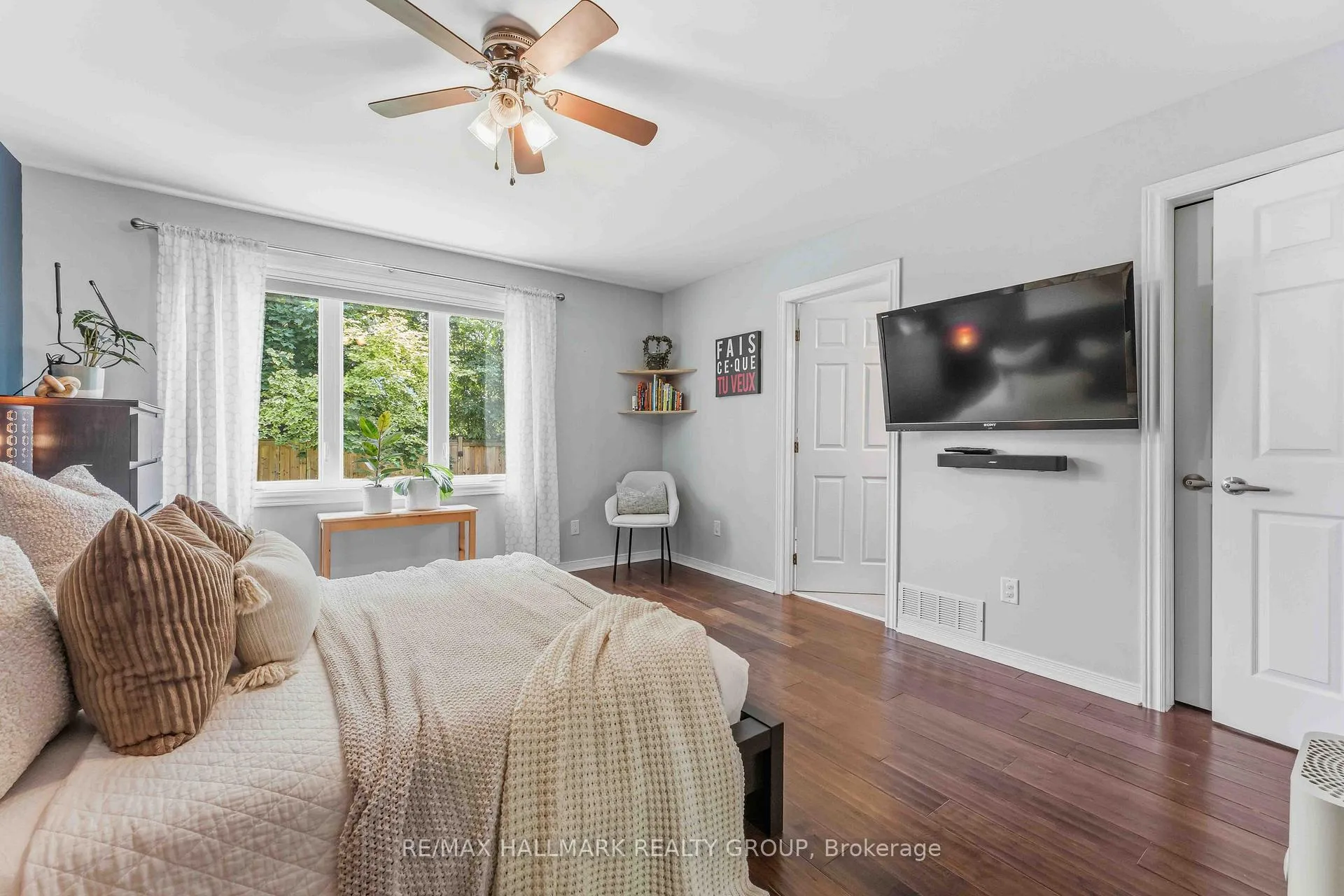 Photo 22 of 352 Mockingbird Drive, Ottawa, Chatelaine Village — HOMEH