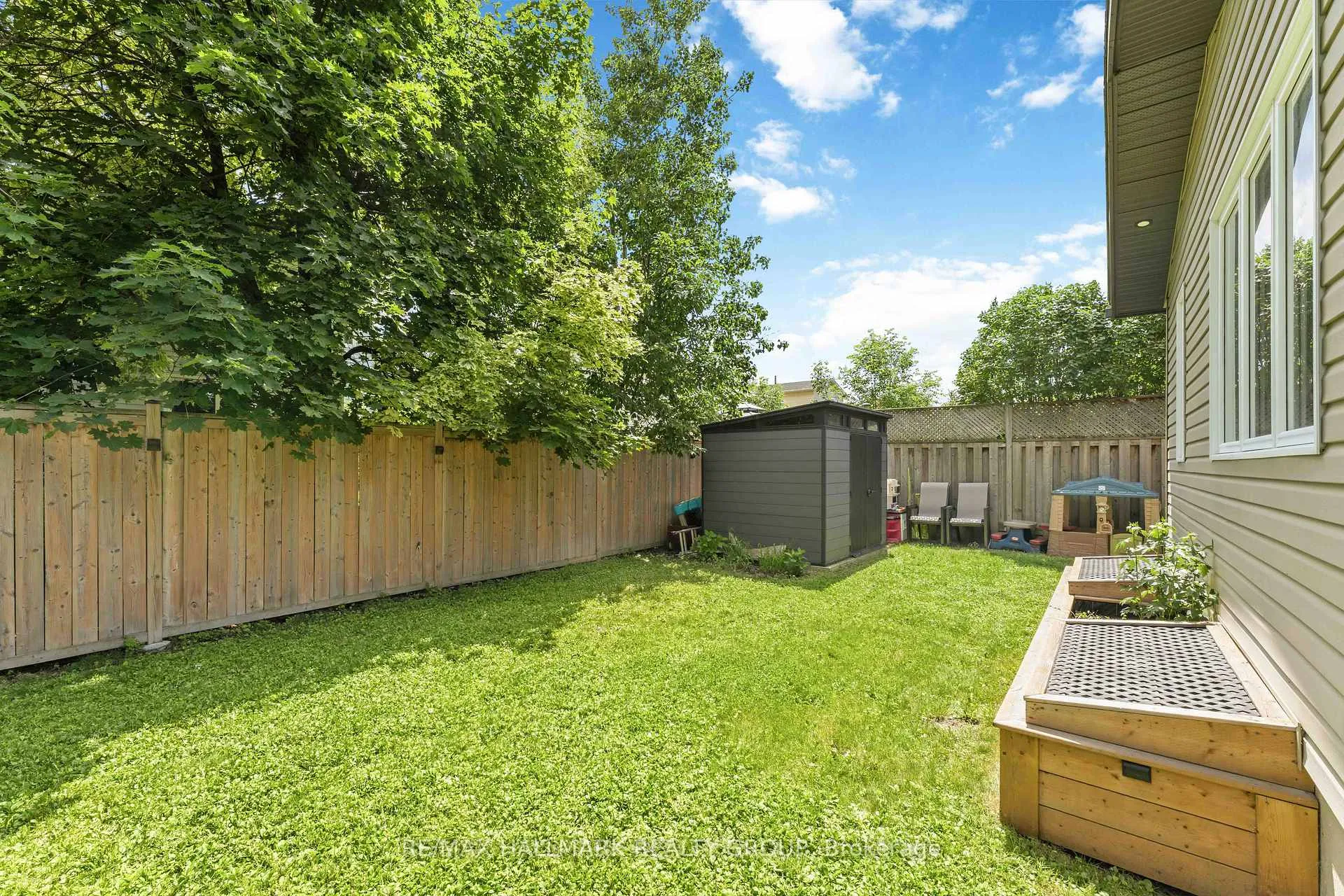 Photo 47 of 352 Mockingbird Drive, Ottawa, Chatelaine Village — HOMEH