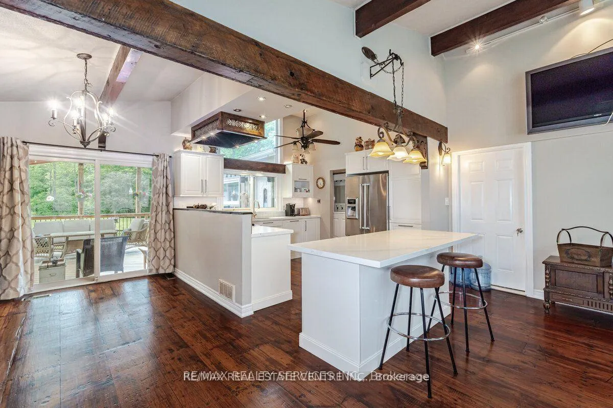 Photo 7 of 104 Kennedy Road, Caledon, Cheltenham — HOMEH