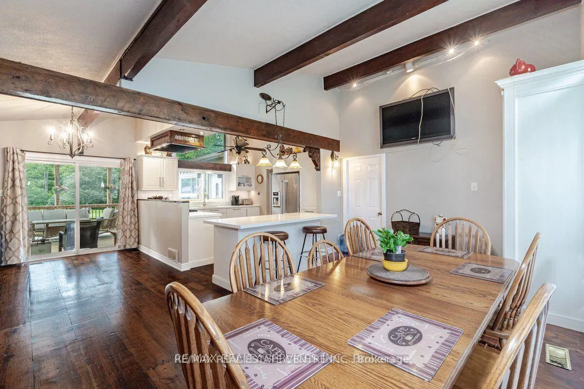 Photo 11 of 104 Kennedy Road, Caledon, Cheltenham — HOMEH