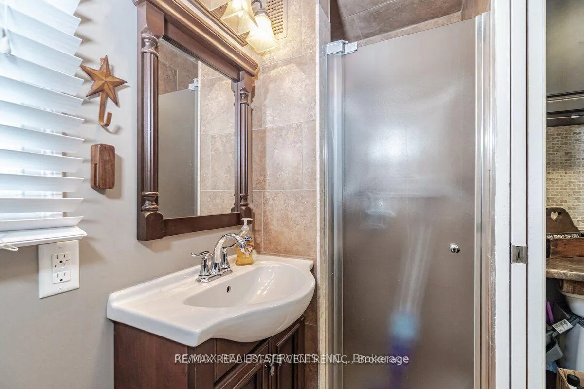 Photo 15 of 104 Kennedy Road, Caledon, Cheltenham — HOMEH