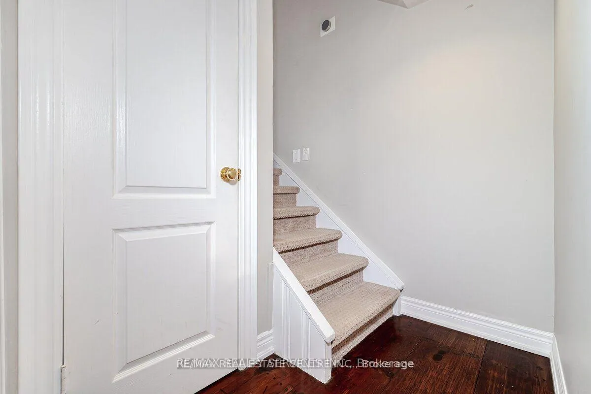 Photo 17 of 104 Kennedy Road, Caledon, Cheltenham — HOMEH