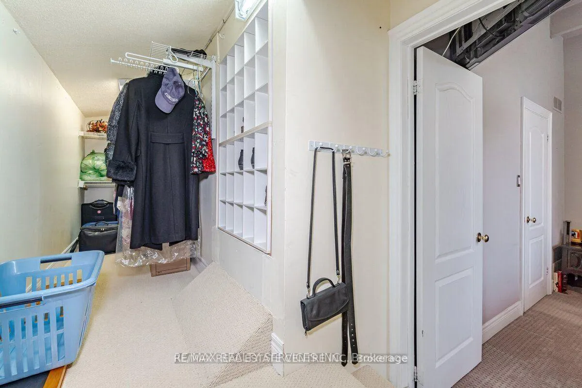 Photo 20 of 104 Kennedy Road, Caledon, Cheltenham — HOMEH