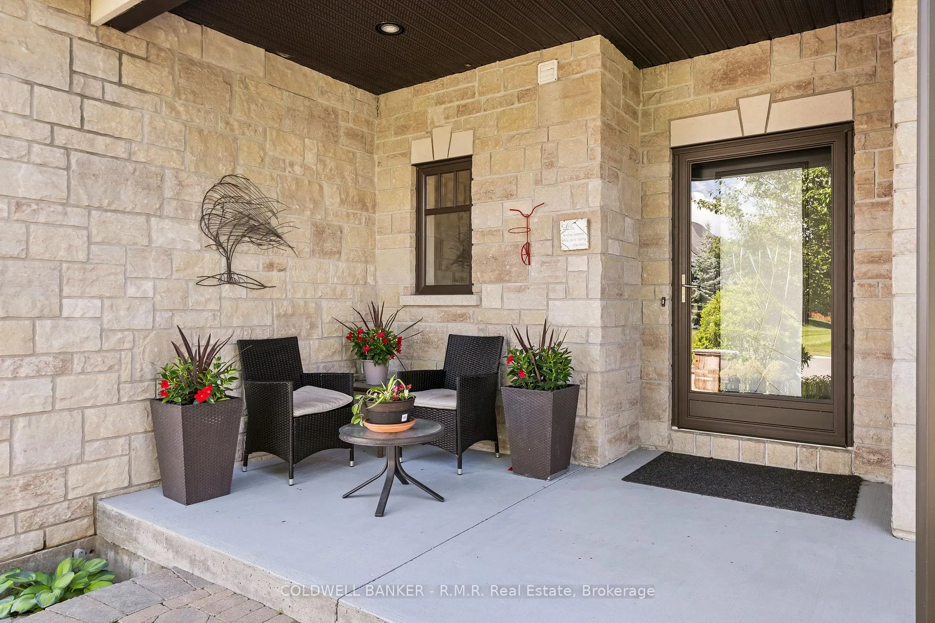 Photo 4 of 17 Castle Ridge, Brighton — HOMEH