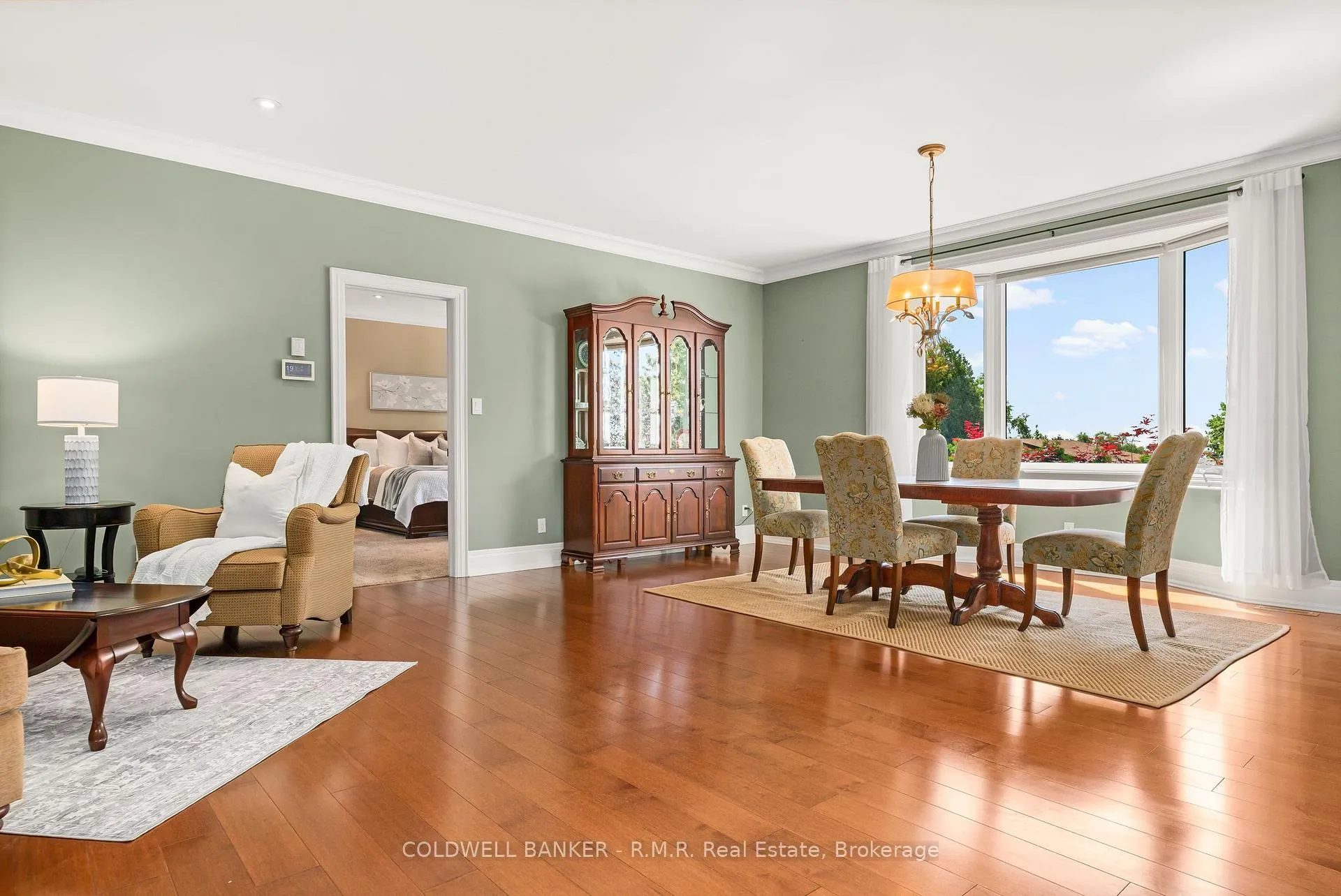 Photo 11 of 17 Castle Ridge, Brighton — HOMEH