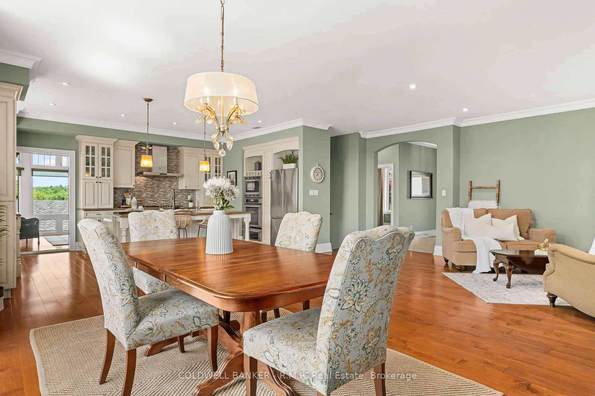 Photo 14 of 17 Castle Ridge, Brighton — HOMEH