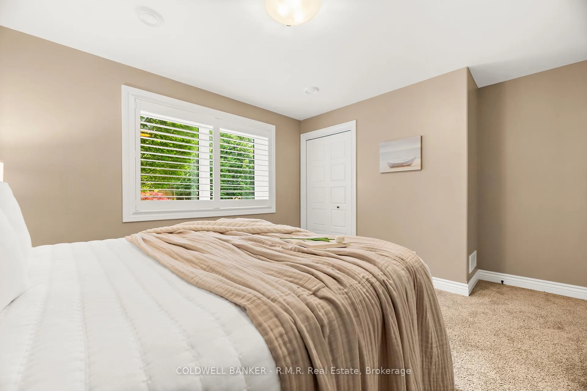 Photo 34 of 17 Castle Ridge, Brighton — HOMEH