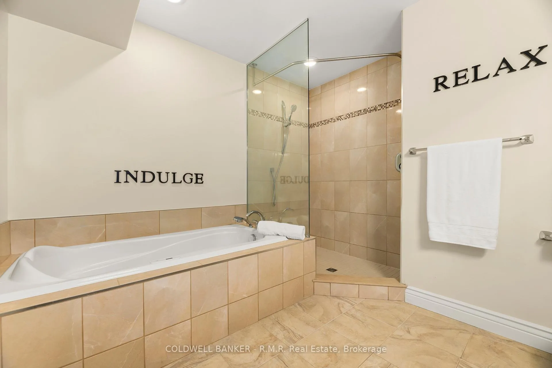 Photo 36 of 17 Castle Ridge, Brighton — HOMEH