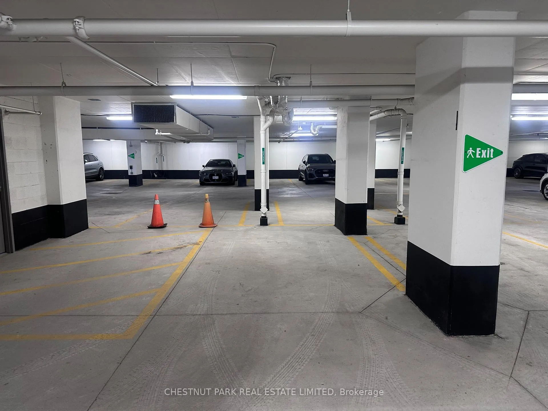 Photo 2 of Unit P4#1, 1 Strathgowan Avenue, Toronto, Lawrence Park South — HOMEH