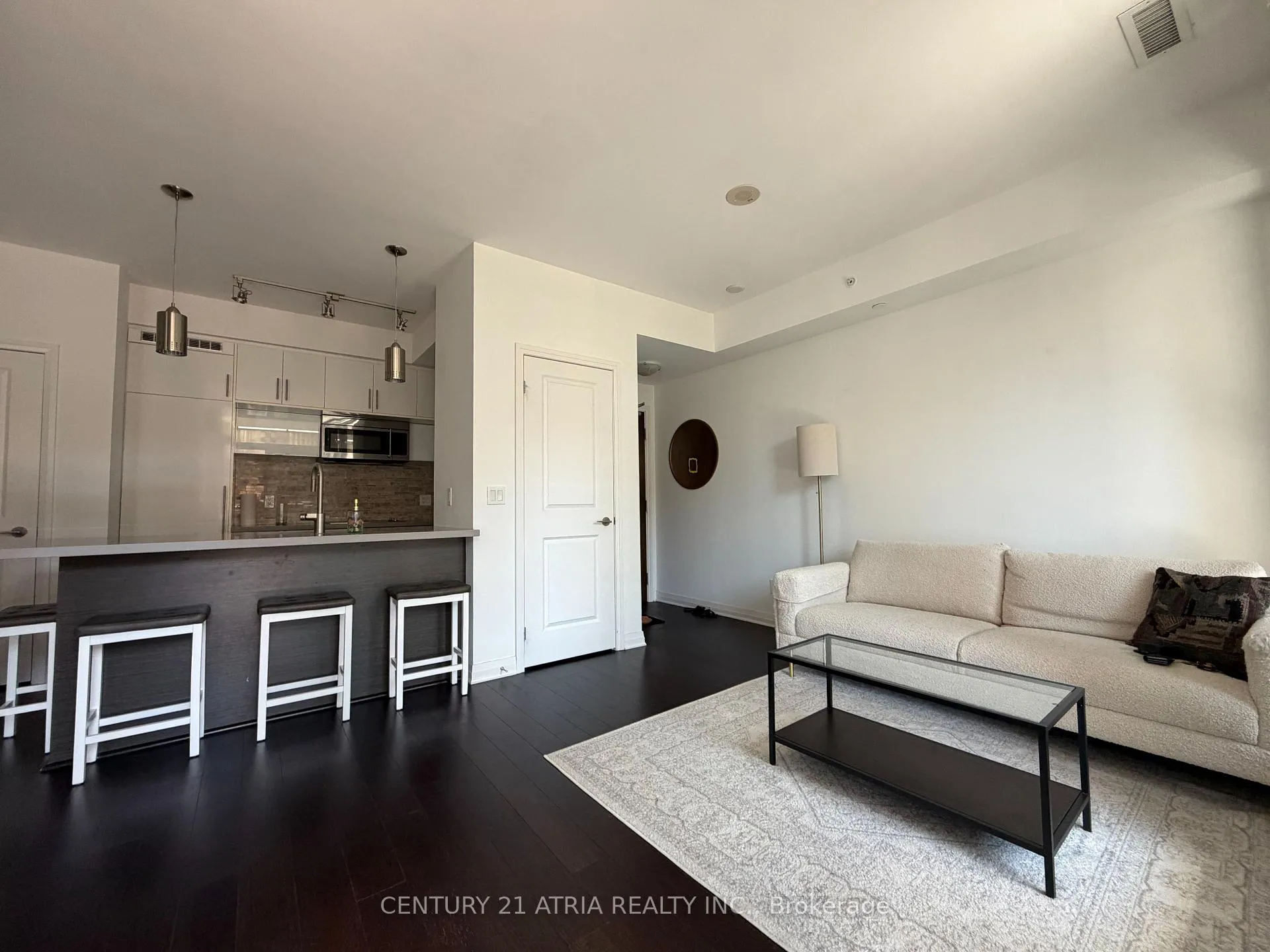 Photo 6 of Unit 1906, 8 Mercer Street, Toronto, Waterfront Communities — HOMEH