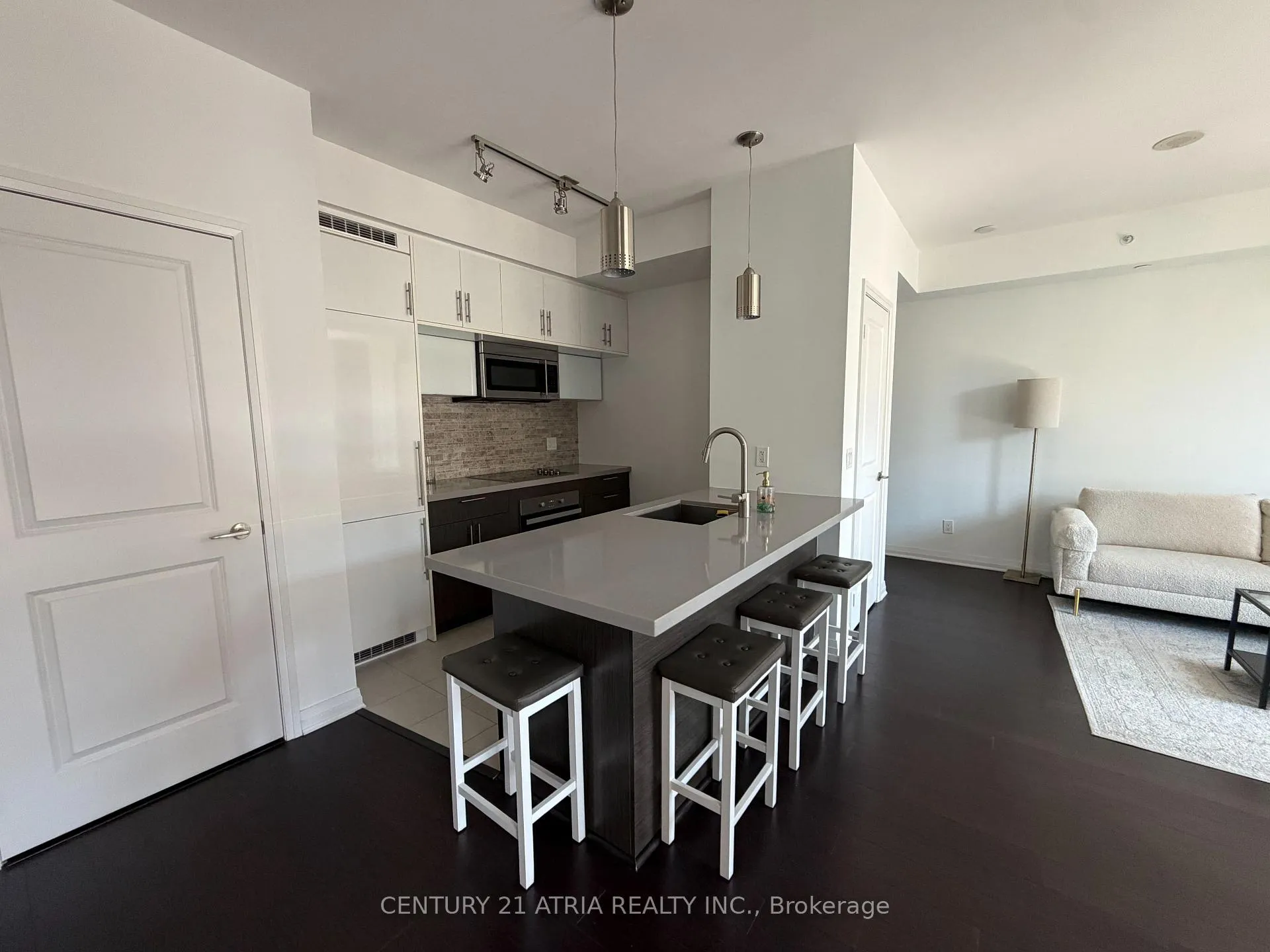 Photo 7 of Unit 1906, 8 Mercer Street, Toronto, Waterfront Communities — HOMEH