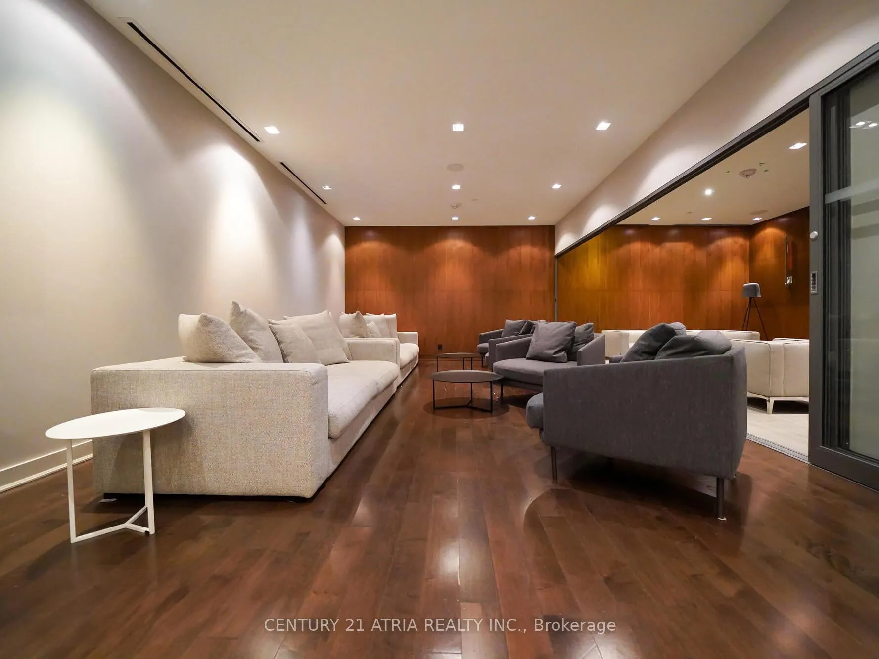 Photo 25 of Unit 1906, 8 Mercer Street, Toronto, Waterfront Communities — HOMEH