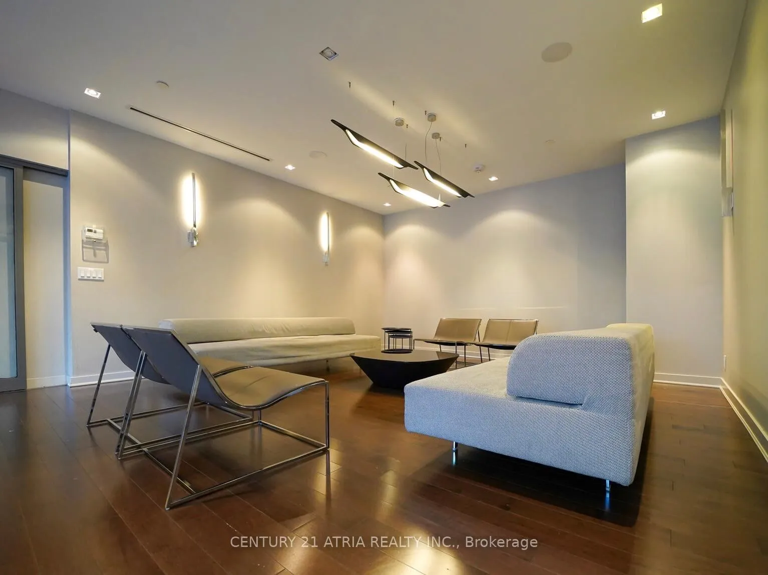Photo 27 of Unit 1906, 8 Mercer Street, Toronto, Waterfront Communities — HOMEH