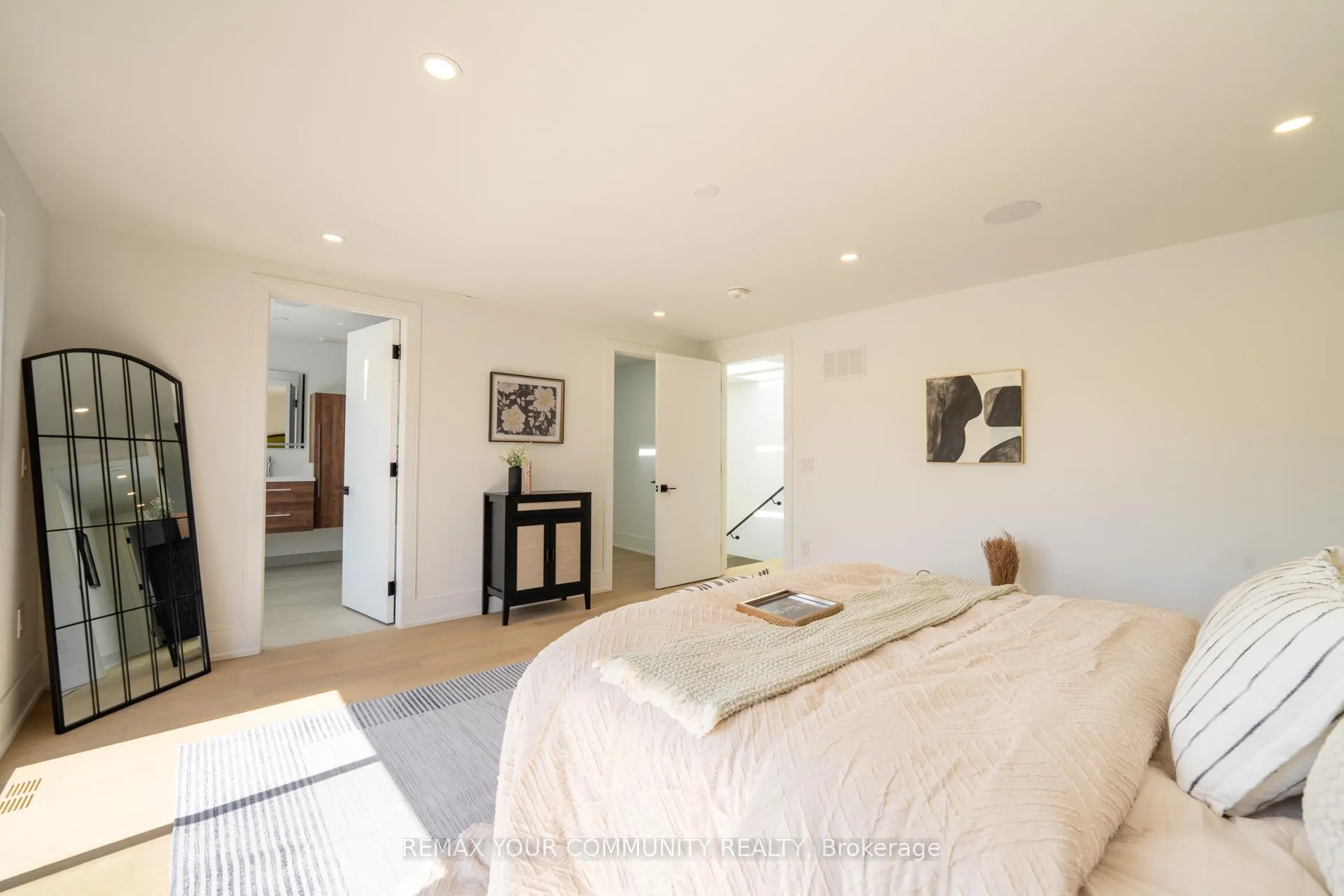 Photo 13 of 360 Woodmount Avenue, Toronto, East York — HOMEH