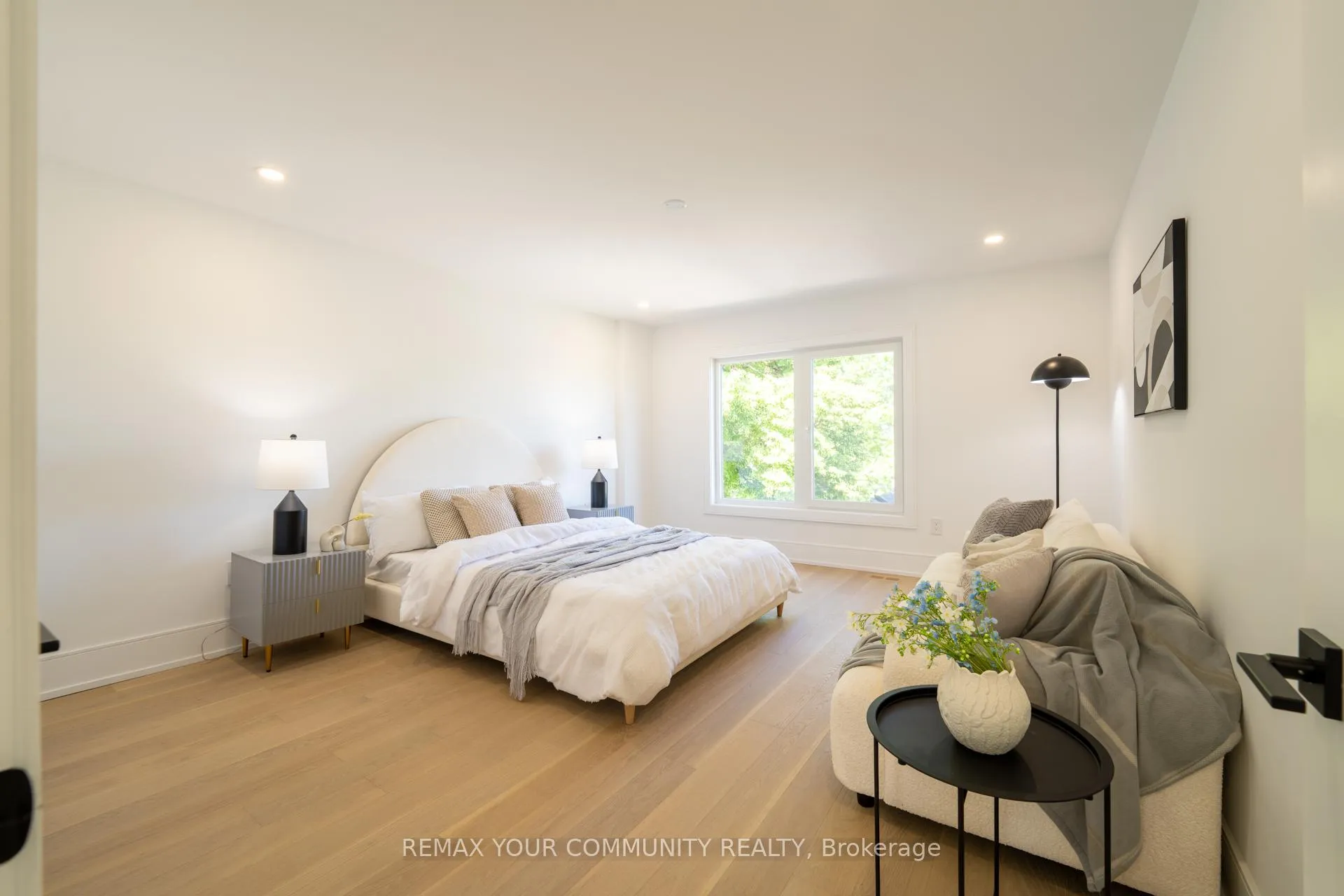 Photo 17 of 360 Woodmount Avenue, Toronto, East York — HOMEH