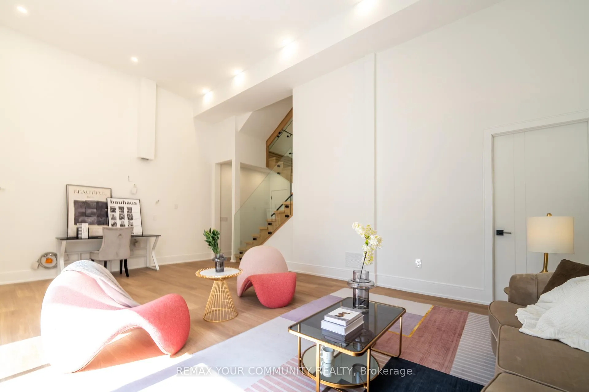 Photo 25 of 360 Woodmount Avenue, Toronto, East York — HOMEH