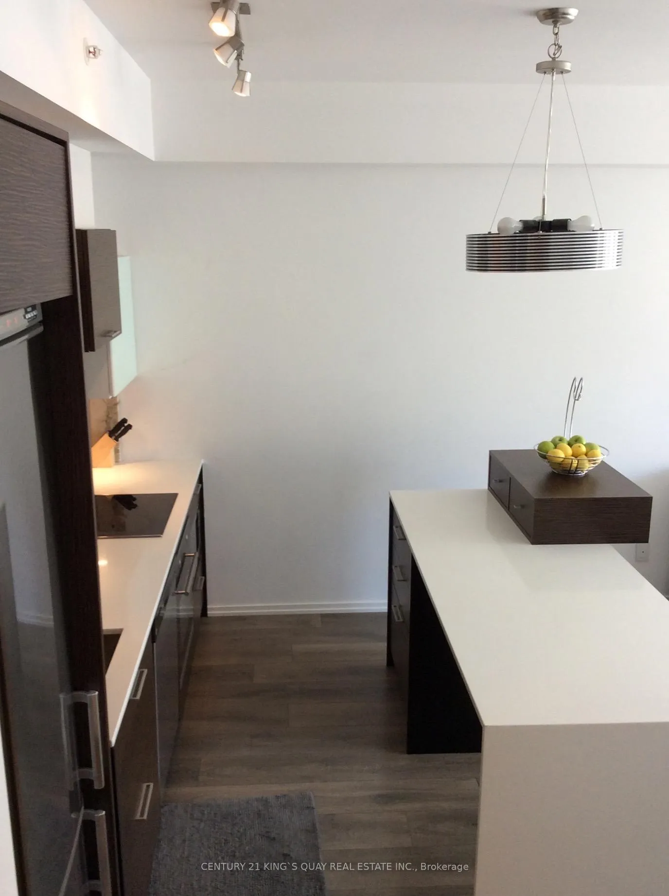 Photo 9 of Unit 1405, 75 St. Nicholas Street, Toronto, Bay Street Corridor — HOMEH