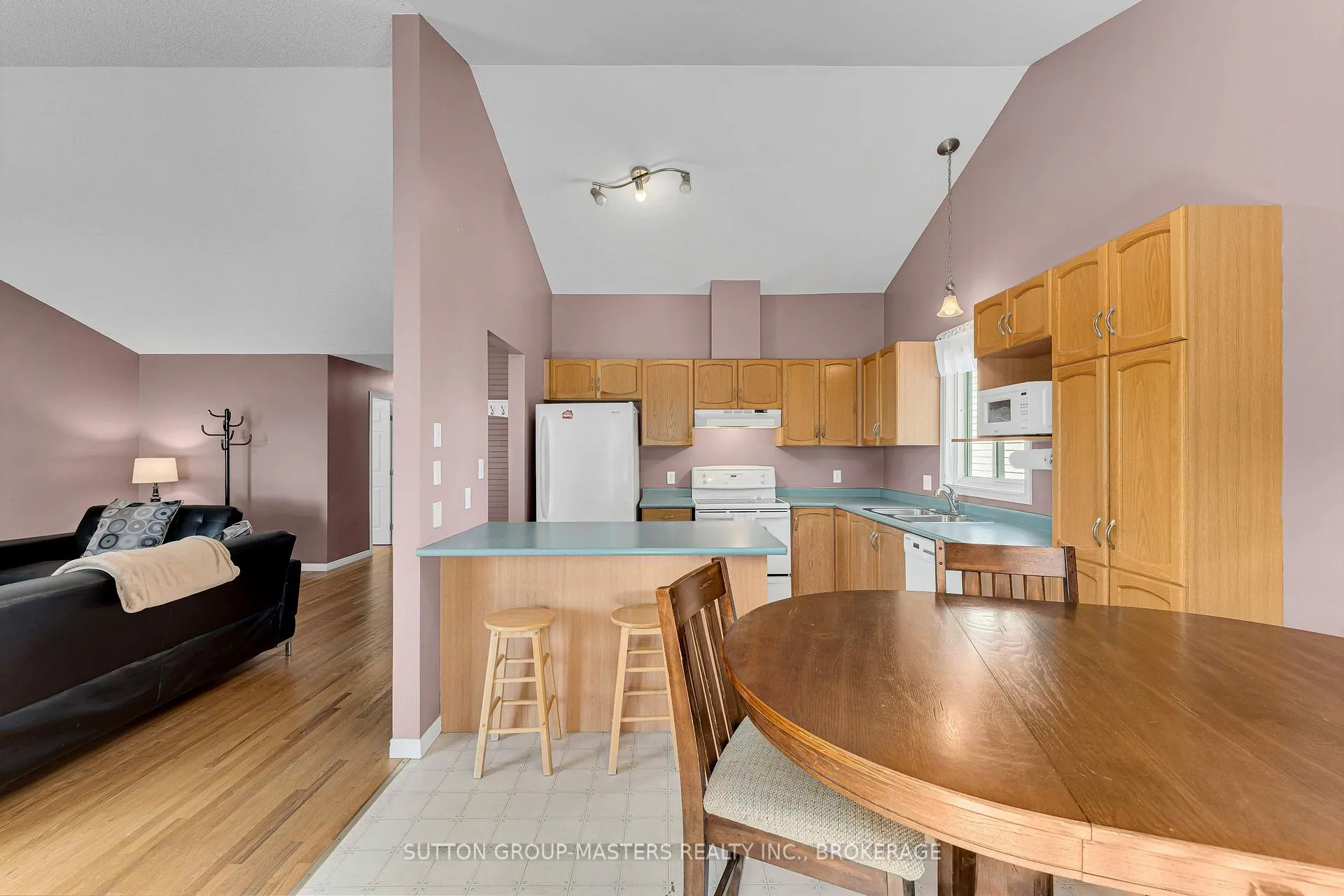 Photo 13 of 457 Fieldstone Drive, Kingston, Kingston East (Incl Barret Crt) — HOMEH
