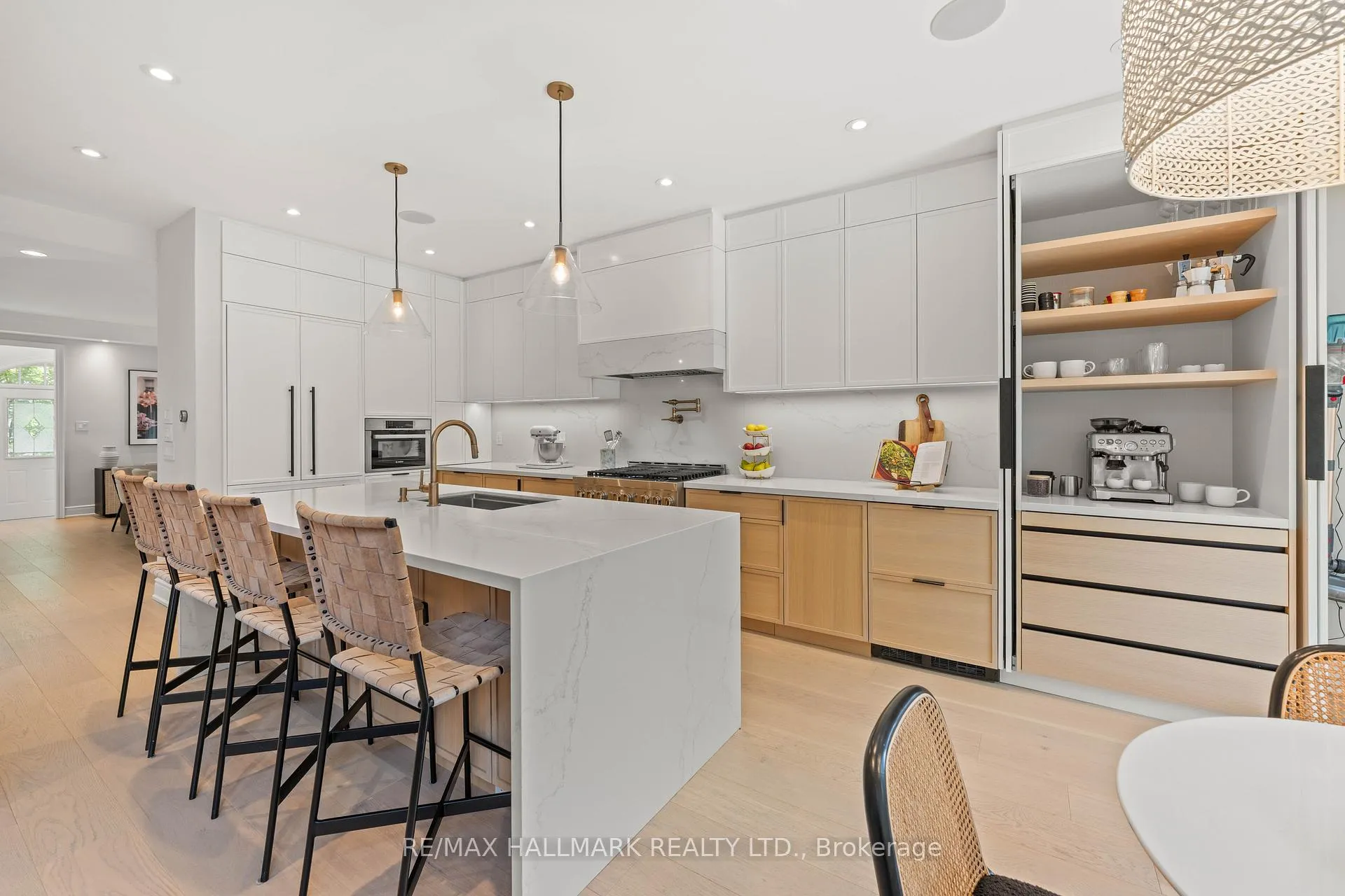 Photo 1 of 42 Yarden Drive, Vaughan, Patterson — HOMEH