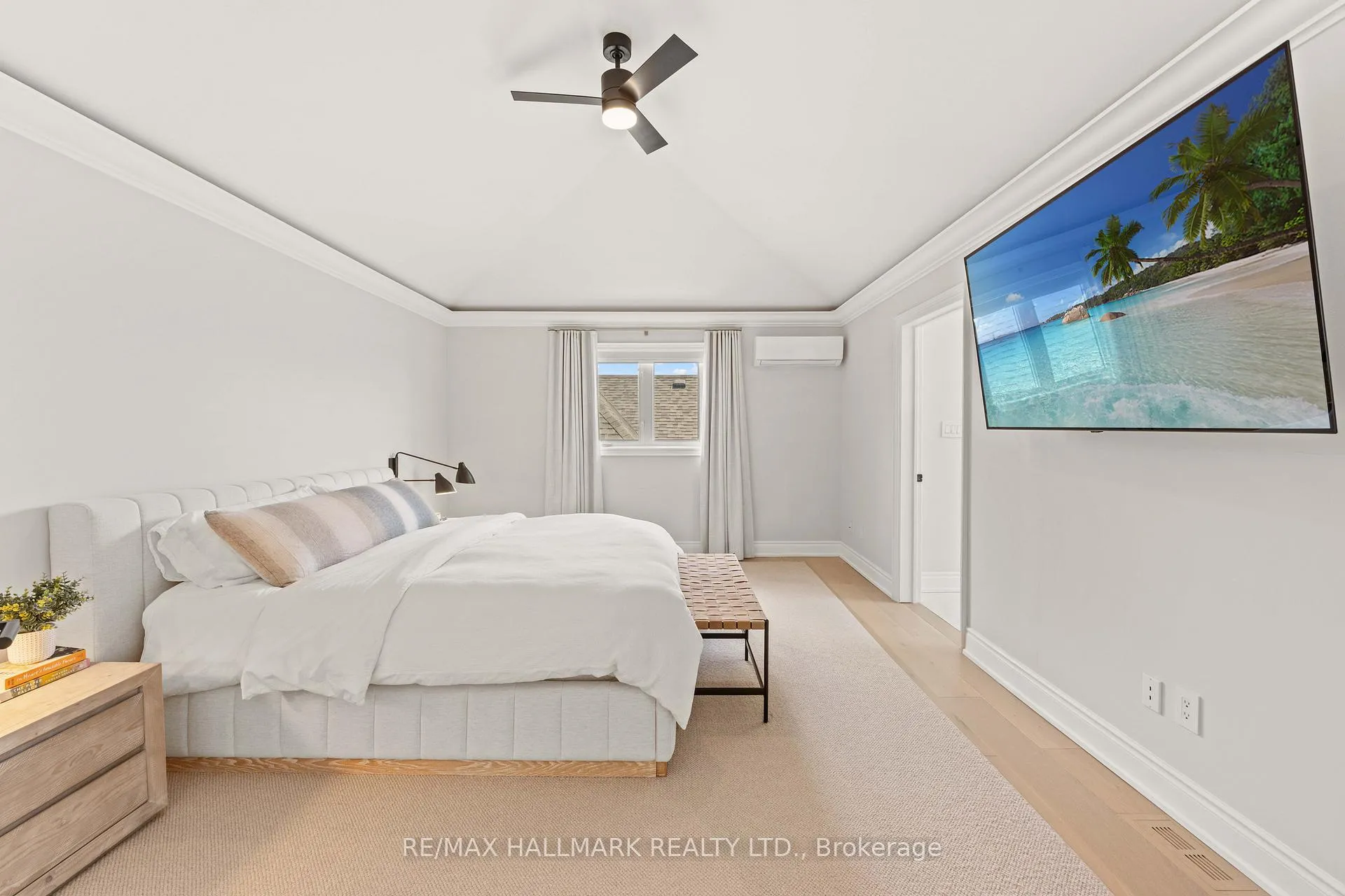 Photo 20 of 42 Yarden Drive, Vaughan, Patterson — HOMEH