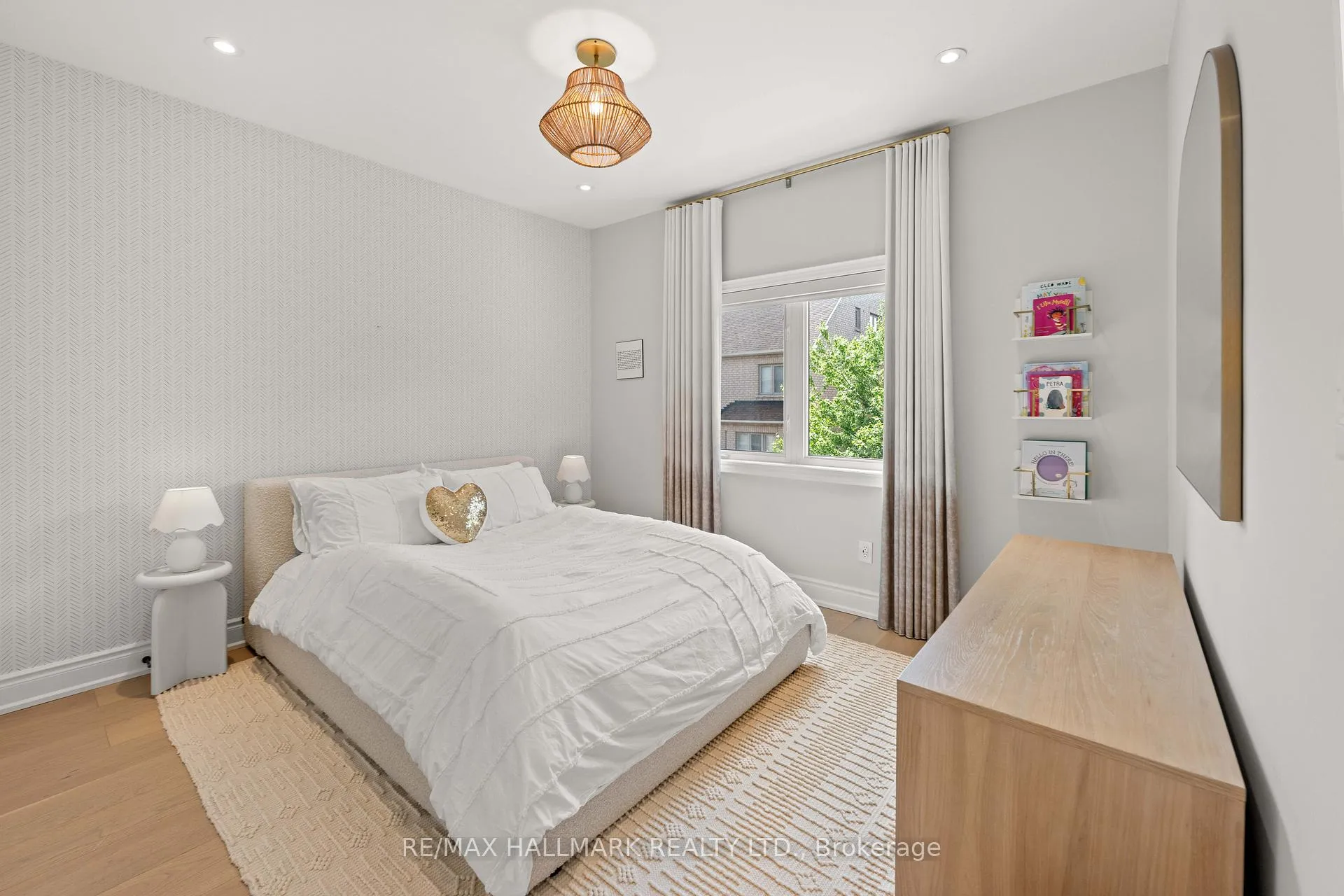 Photo 30 of 42 Yarden Drive, Vaughan, Patterson — HOMEH