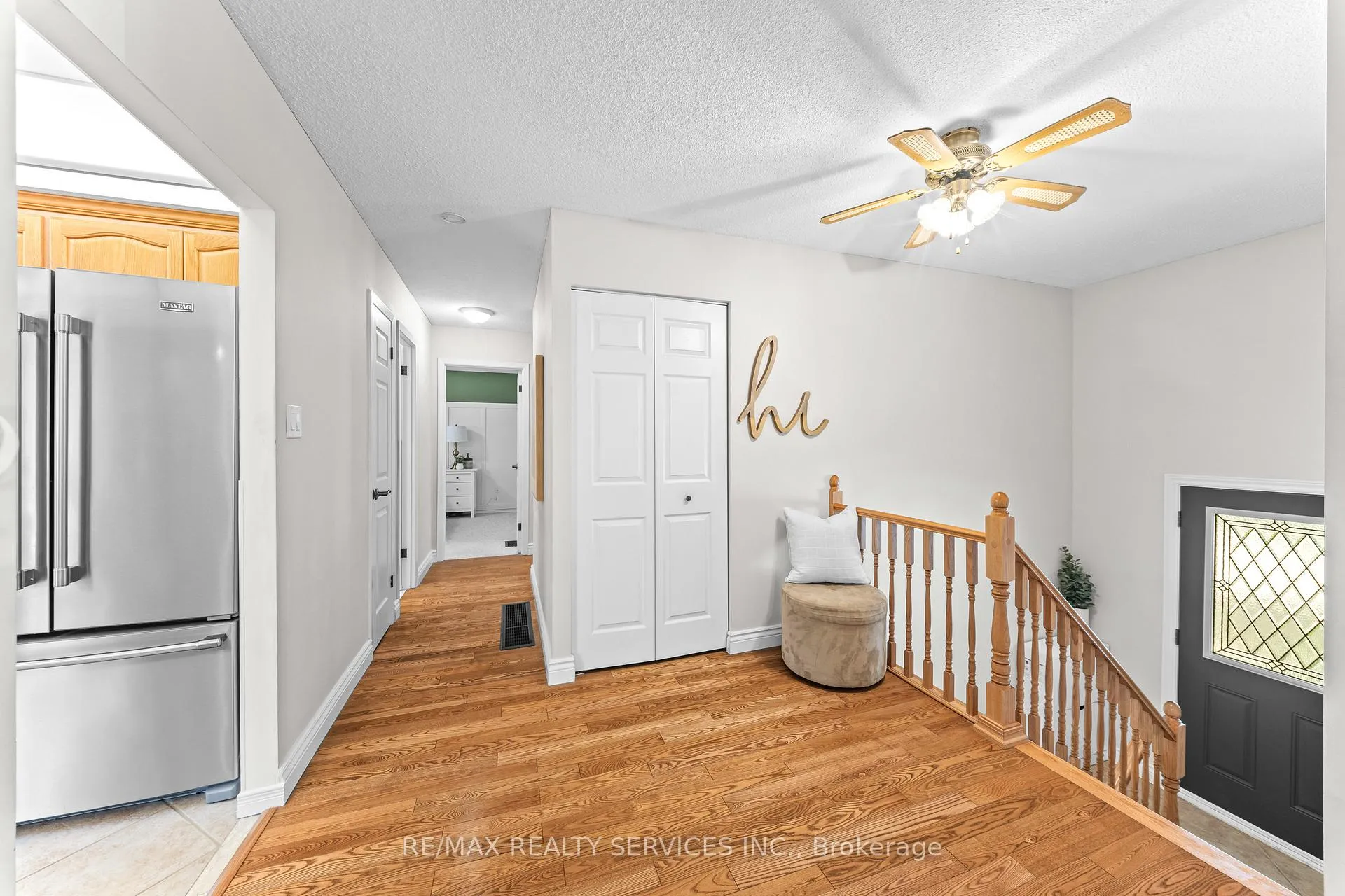 Photo 9 of 20 Linkdale Road, Brampton, Brampton North — HOMEH