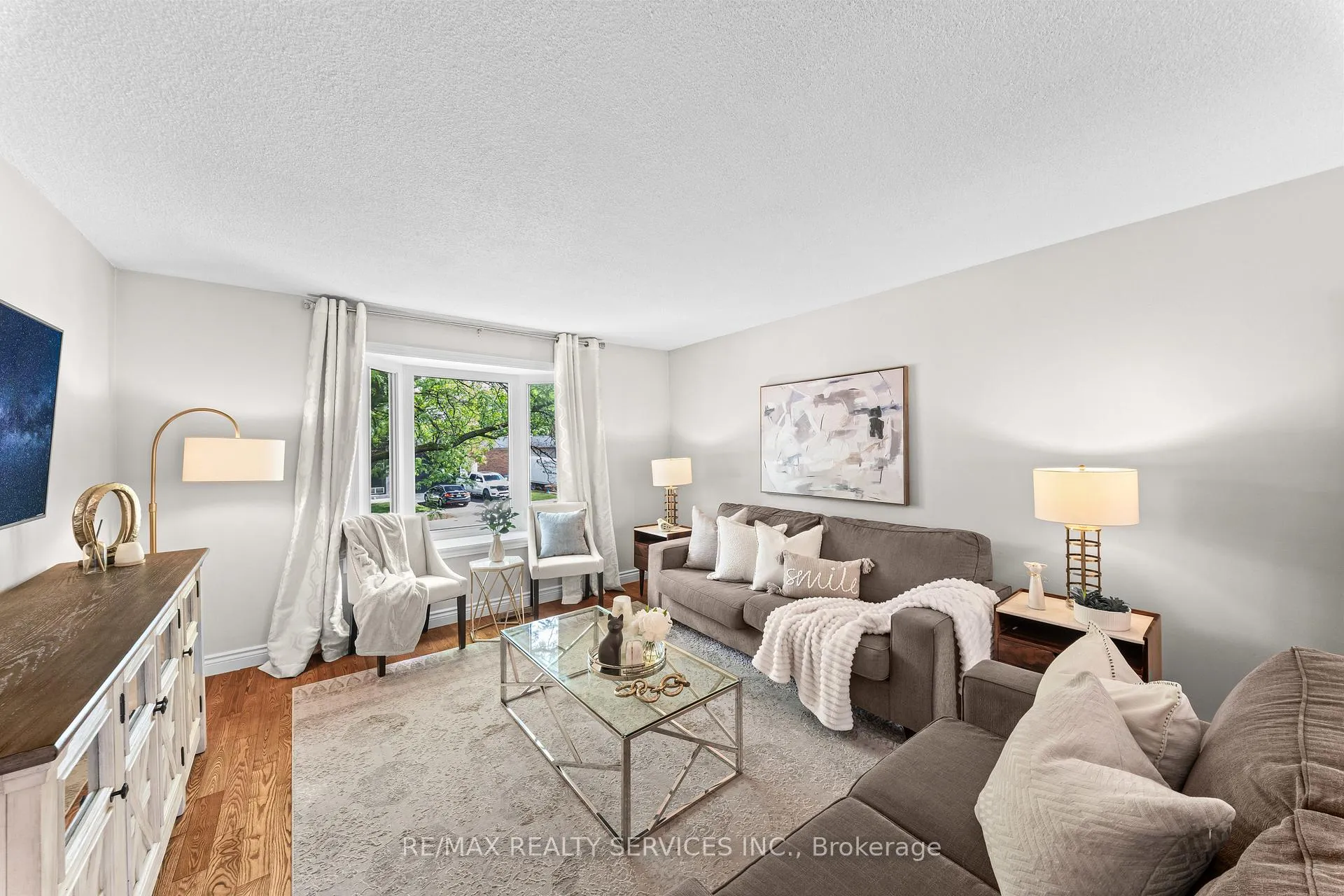 Photo 12 of 20 Linkdale Road, Brampton, Brampton North — HOMEH