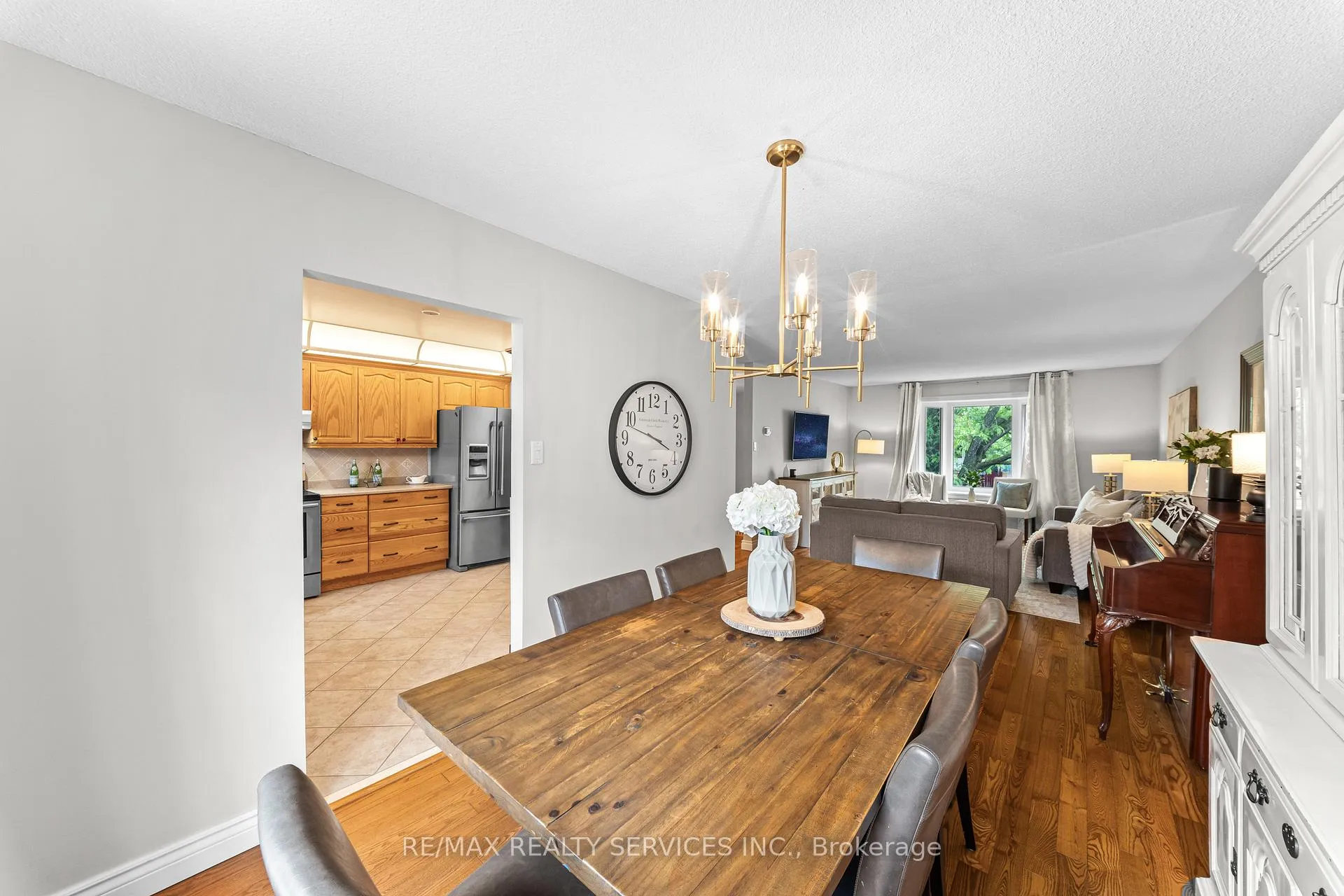 Photo 19 of 20 Linkdale Road, Brampton, Brampton North — HOMEH