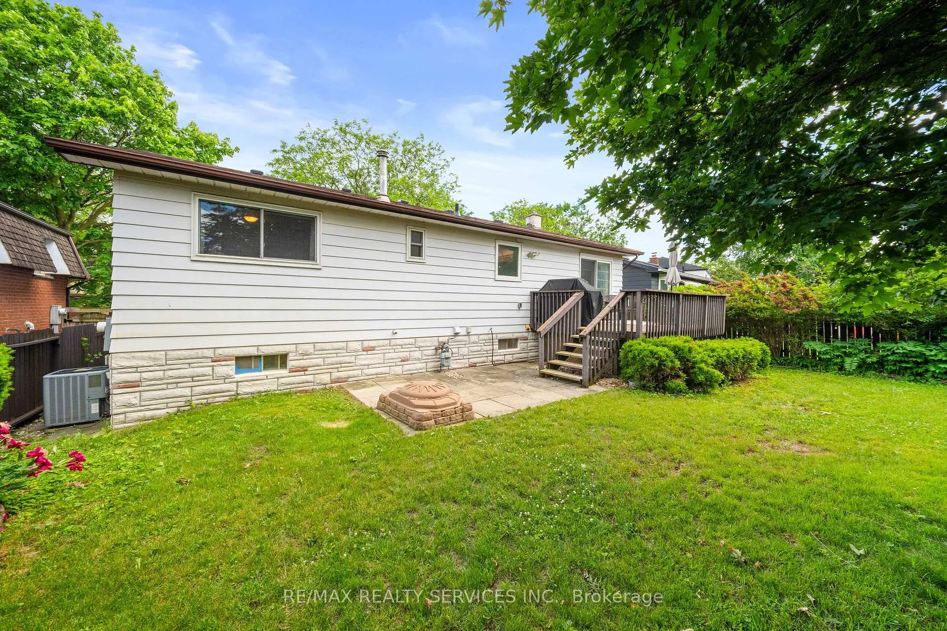 Photo 45 of 20 Linkdale Road, Brampton, Brampton North — HOMEH